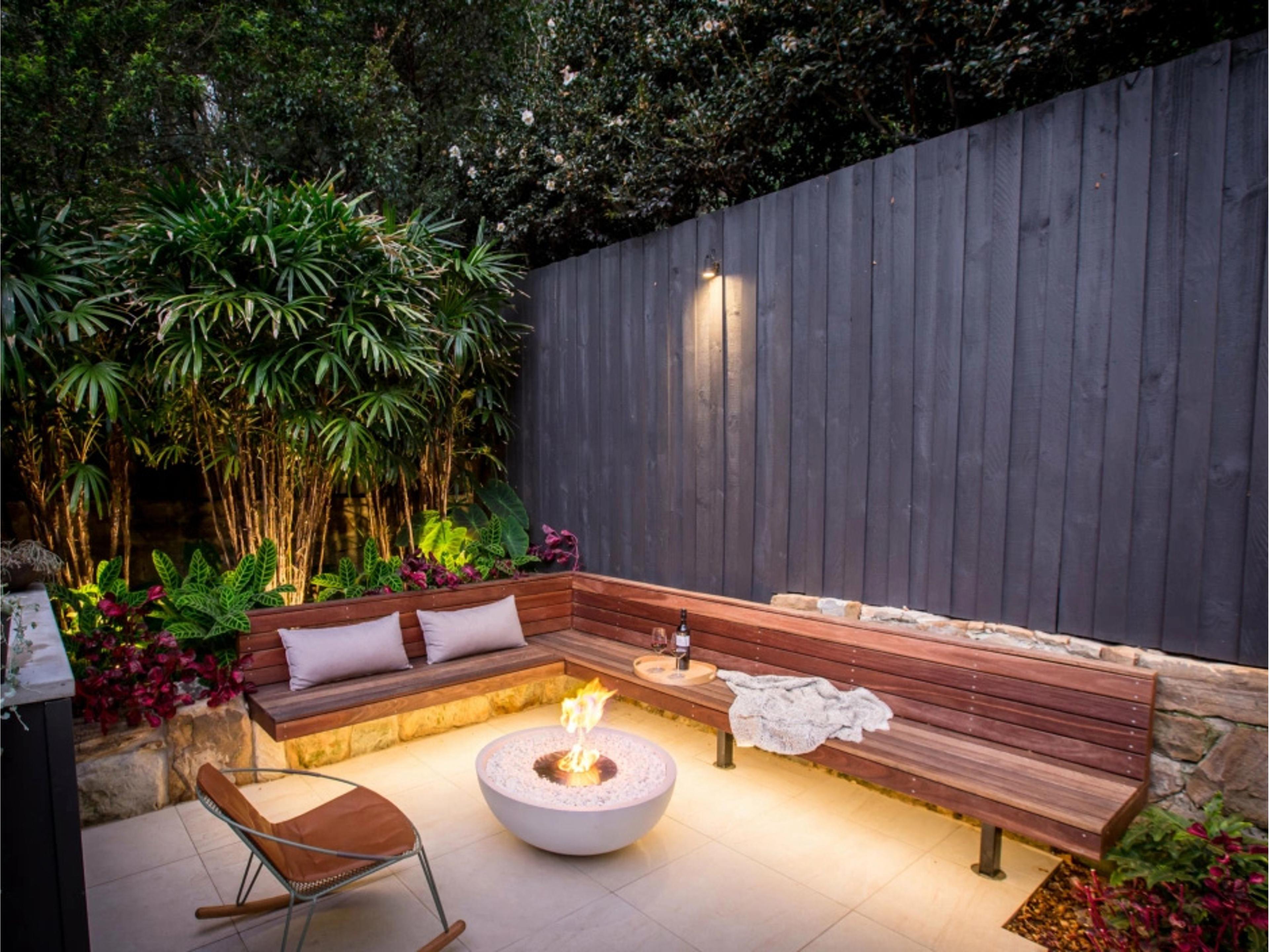 EcoSmart Fire Mix Concrete Steel Round Pit Table