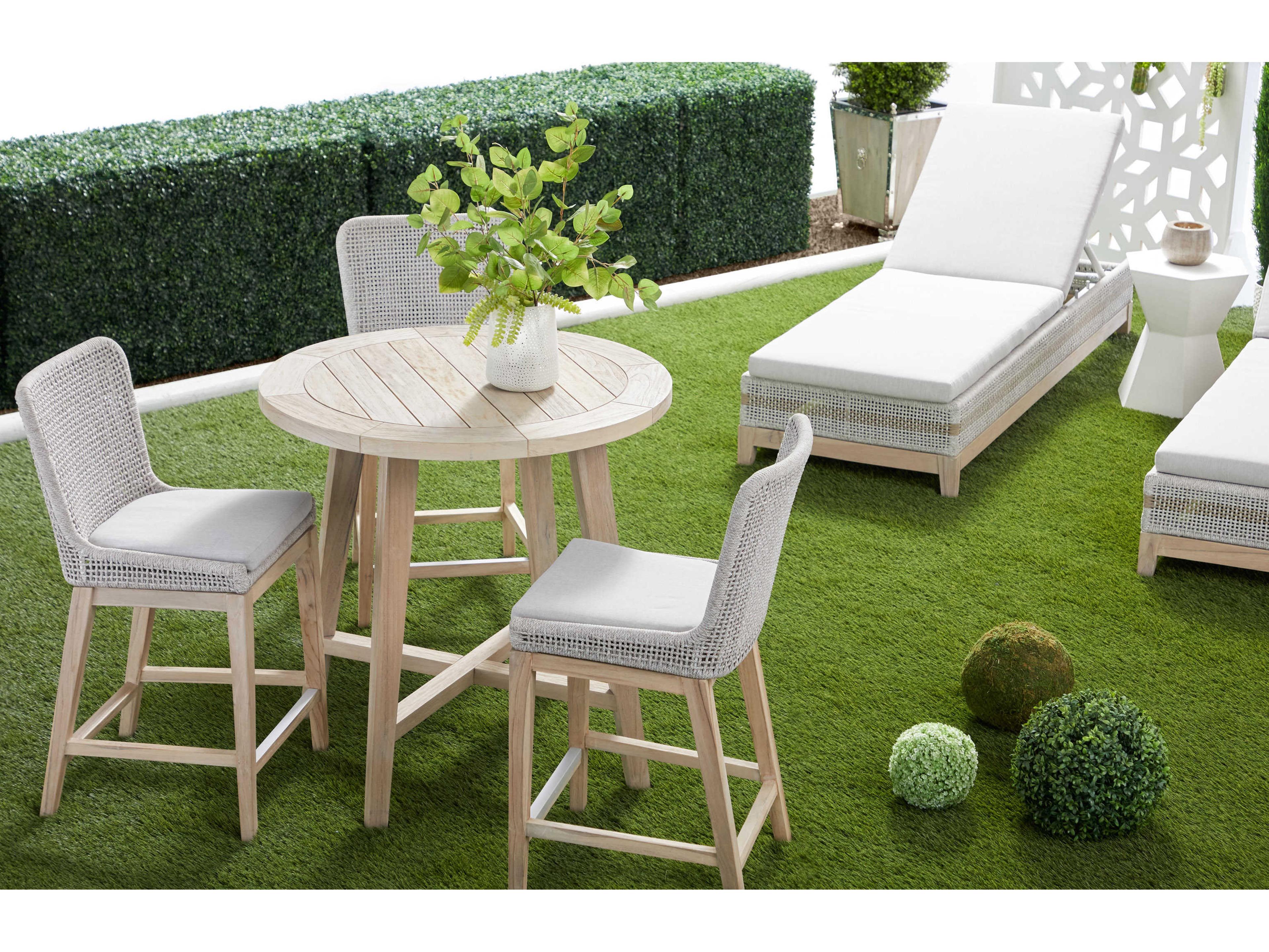 Luxecor Respite Outdoor Ivory Concrete Hexagon End Table