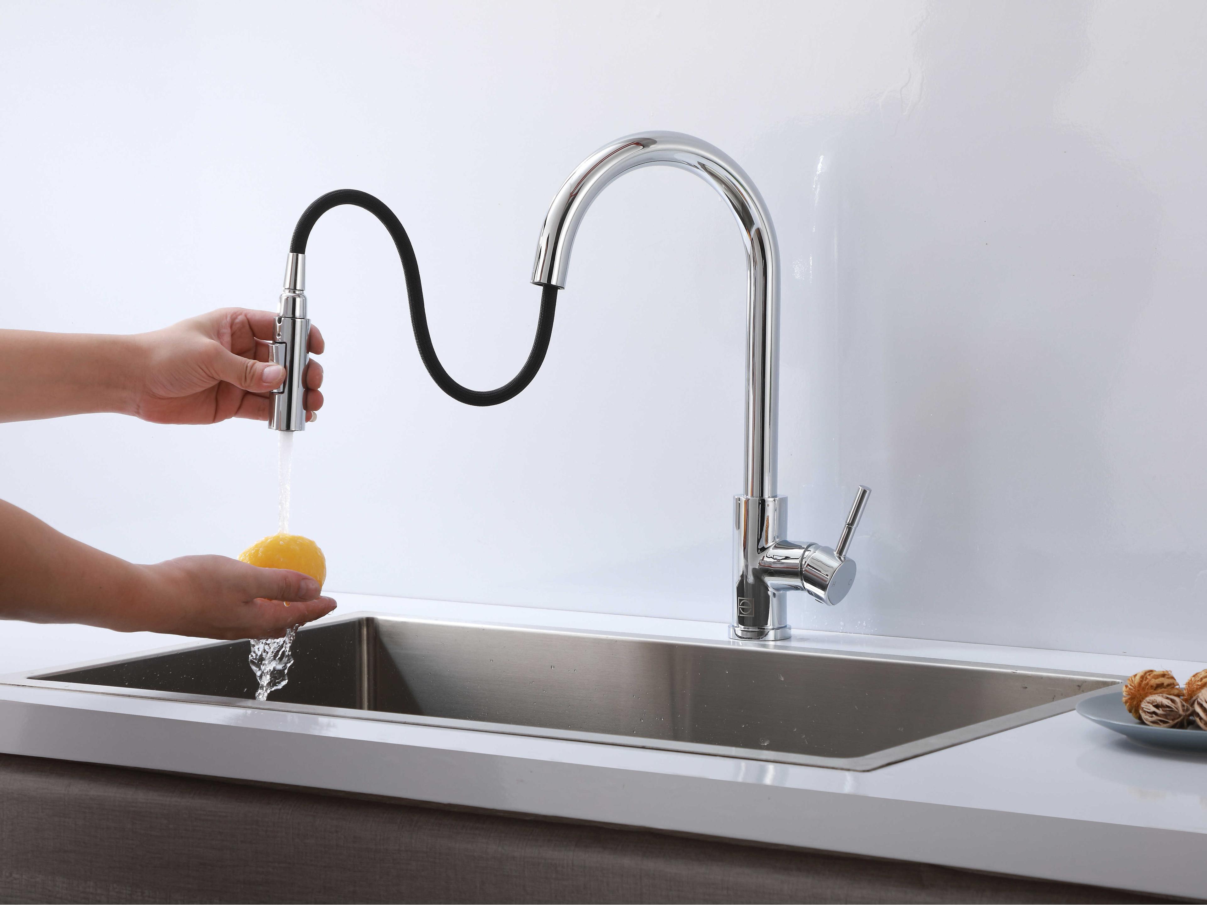 Elegant Lighting Jack Chrome Pull Down Sprayer Kitchen Faucet