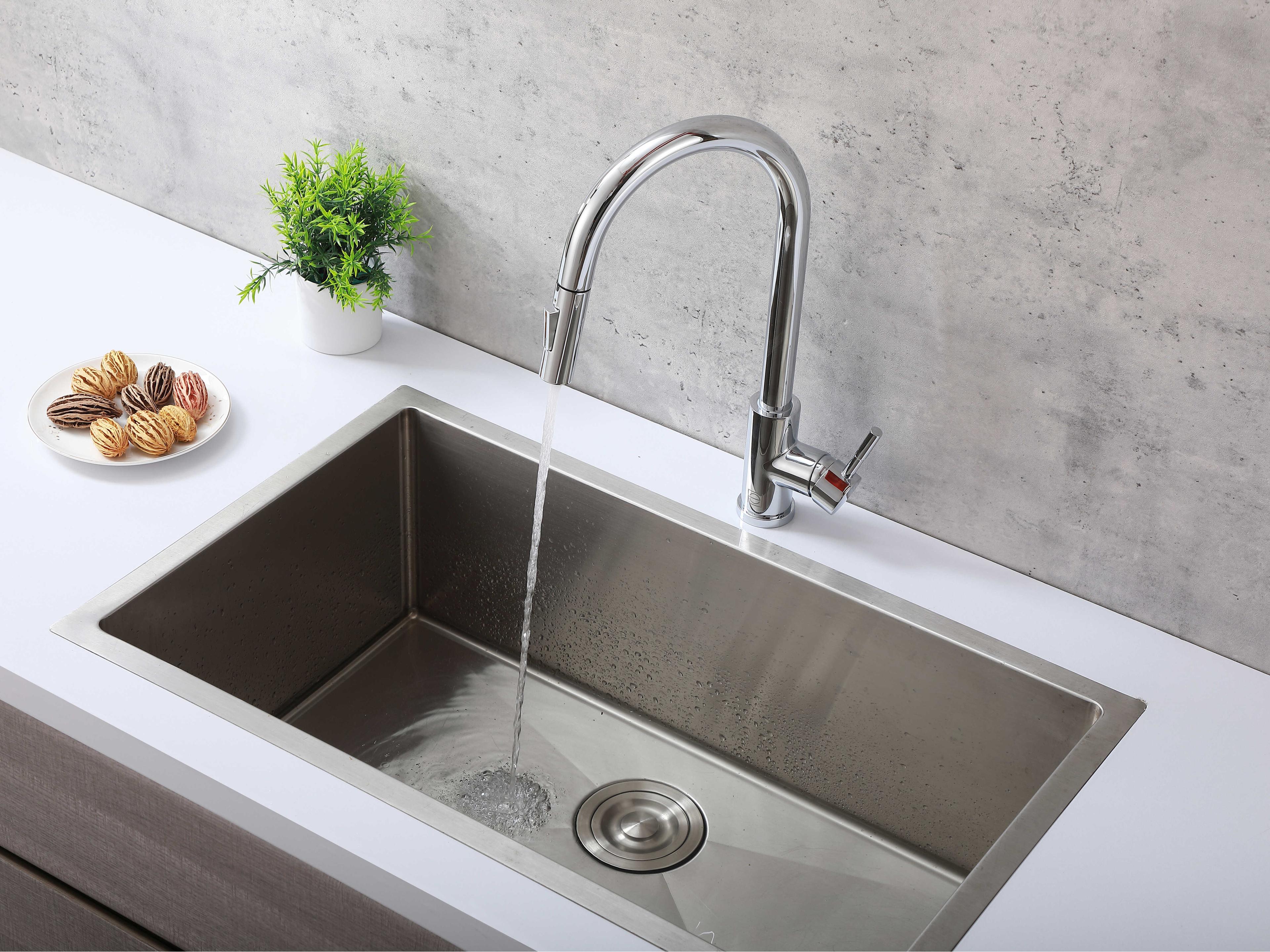 Elegant Lighting Luca Chrome Pull Down Sprayer Kitchen Faucet