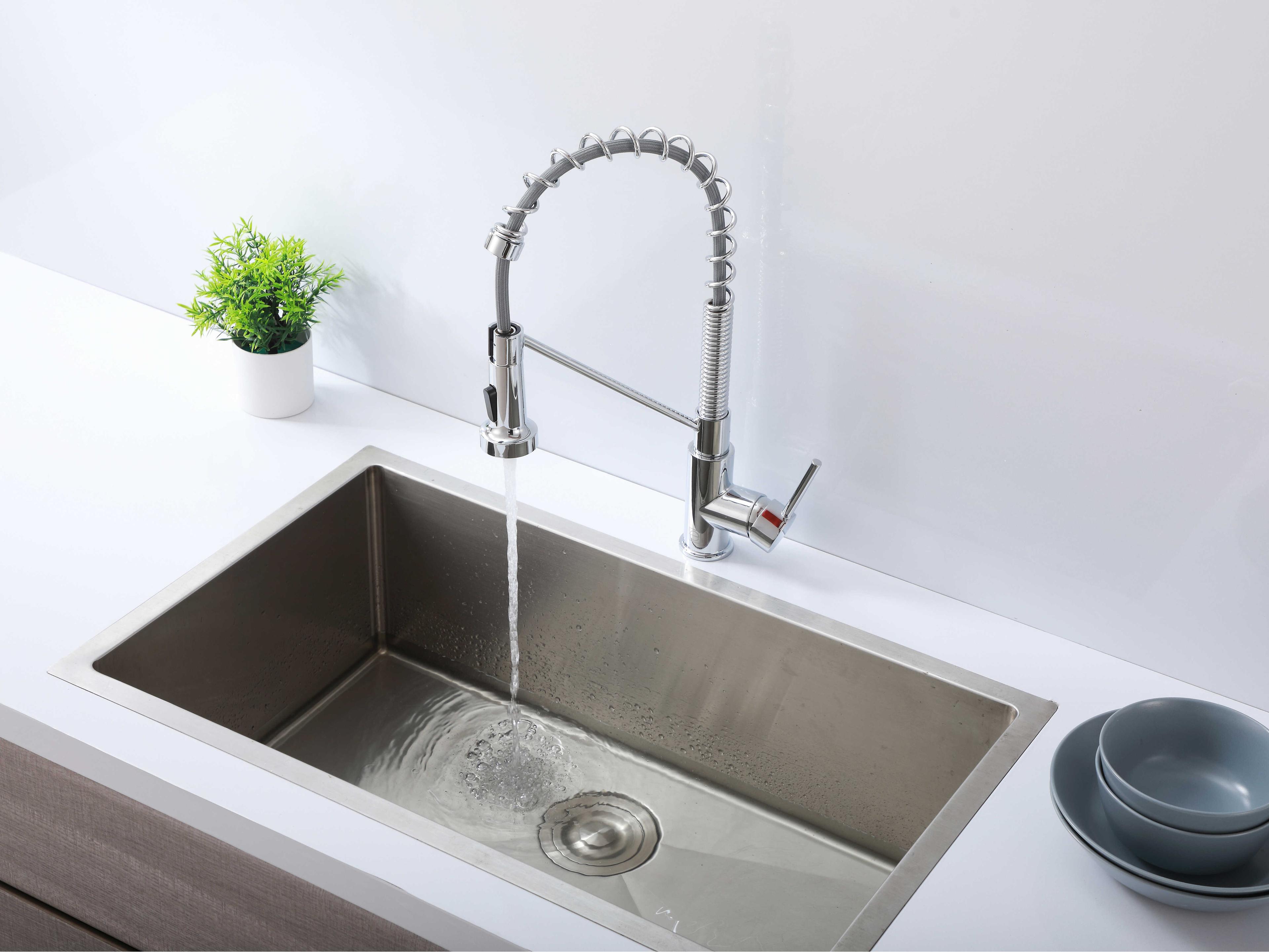 Elegant Lighting Yara Chrome Pull Down Sprayer Kitchen Faucet