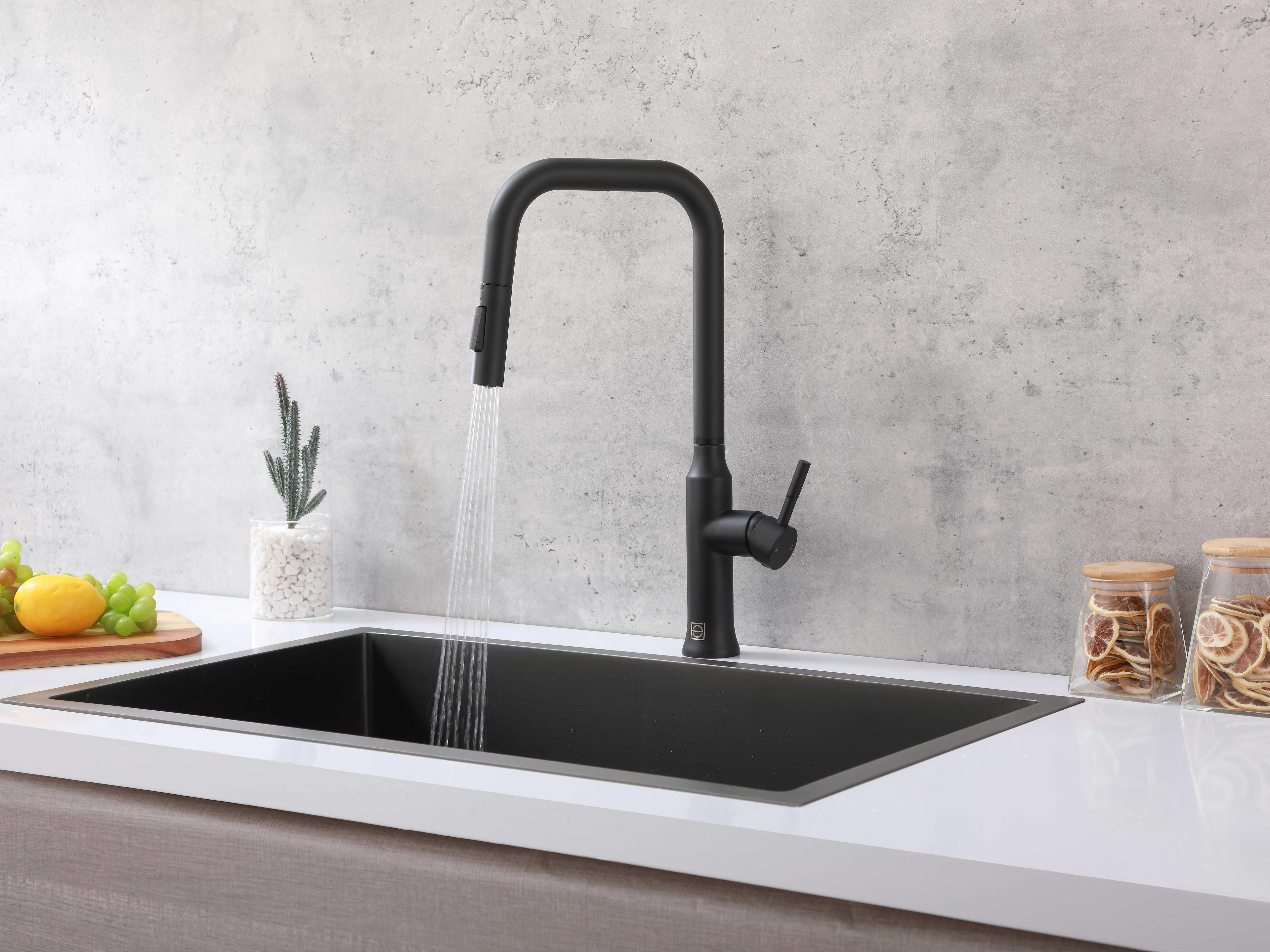 Elegant Lighting Noor Matte Black Pull Down Sprayer Kitchen Faucet
