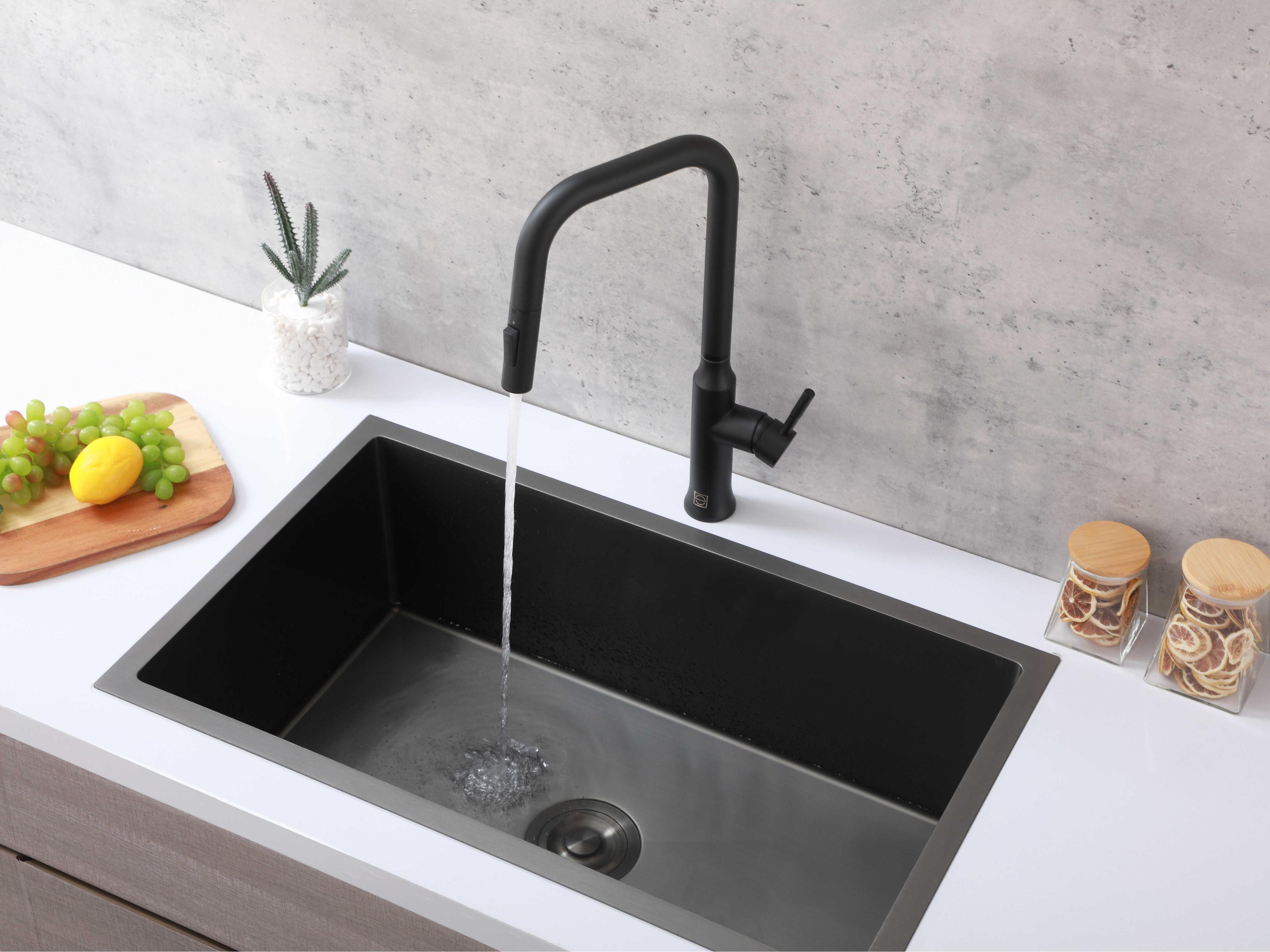 Elegant Lighting Noor Matte Black Pull Down Sprayer Kitchen Faucet