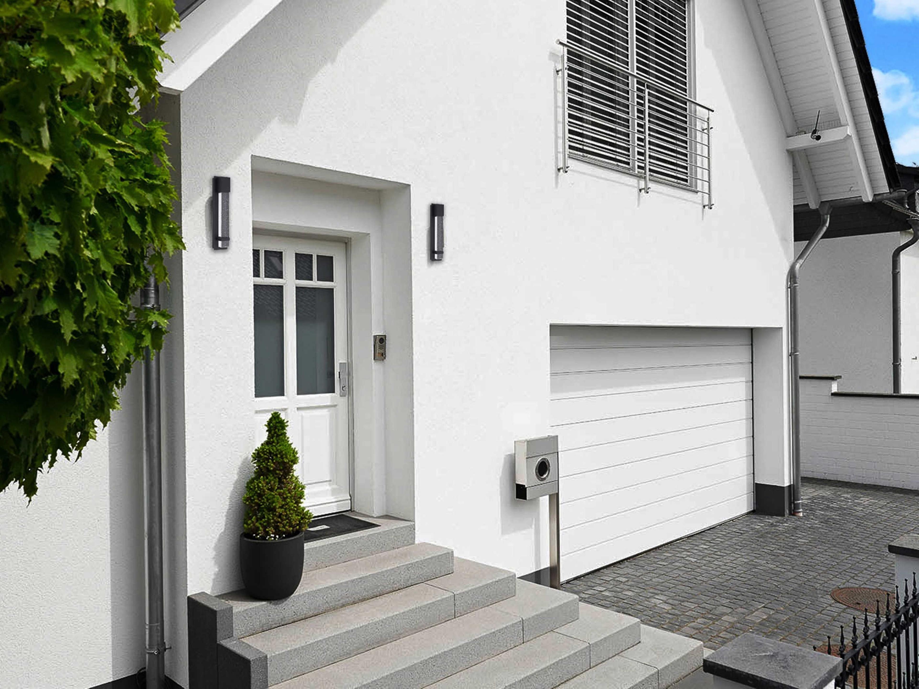 Eglo Venecia 1-Light Outdoor Wall Light