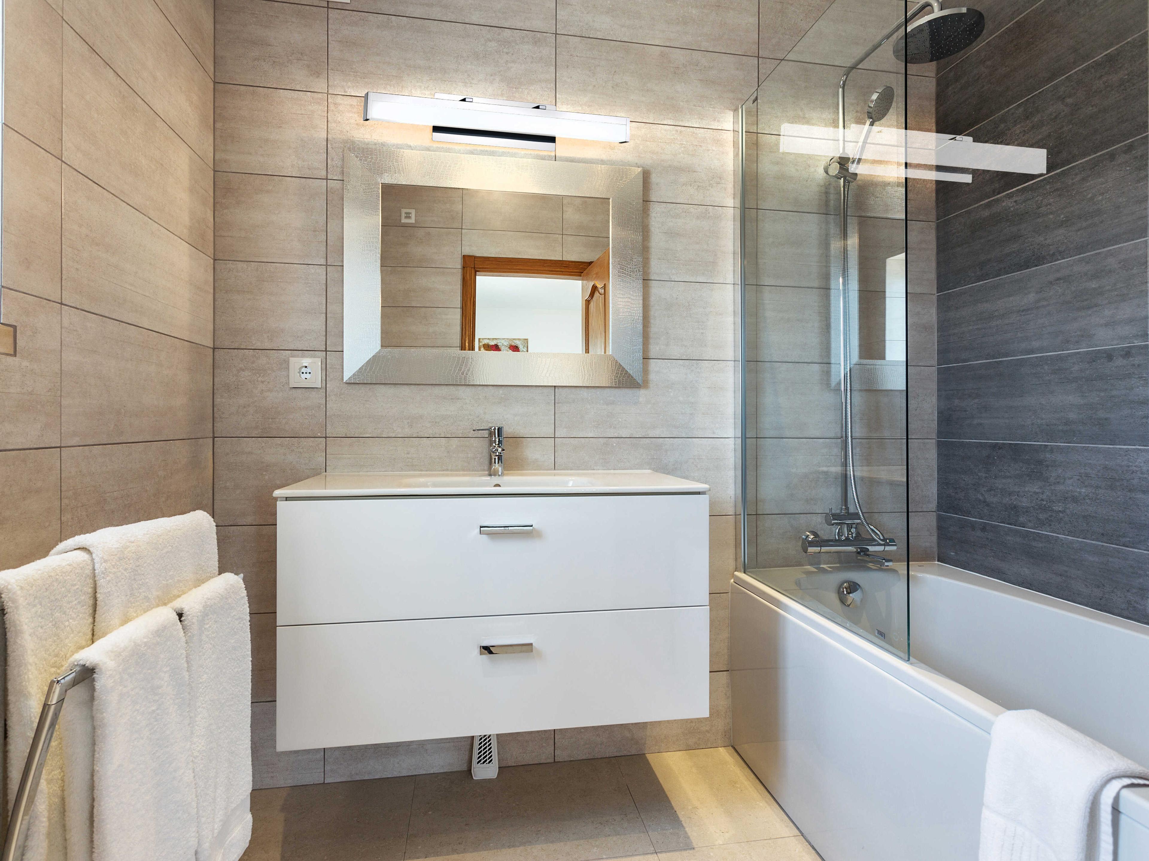 Eglo Hemlock 1-Light Chrome Vanity Light