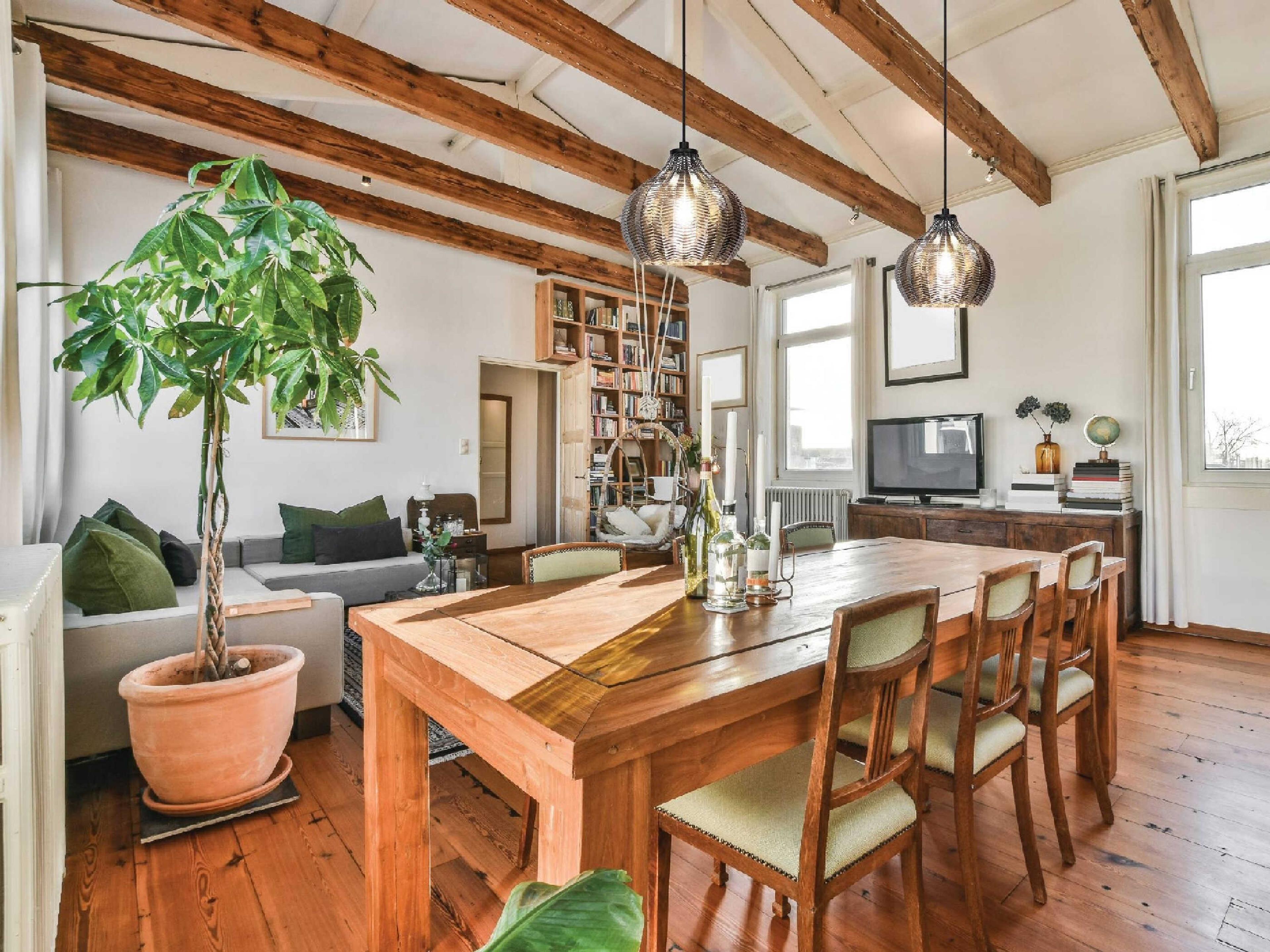 Eglo Tamallat 1-Light Structured Black Bell Mini Pendant