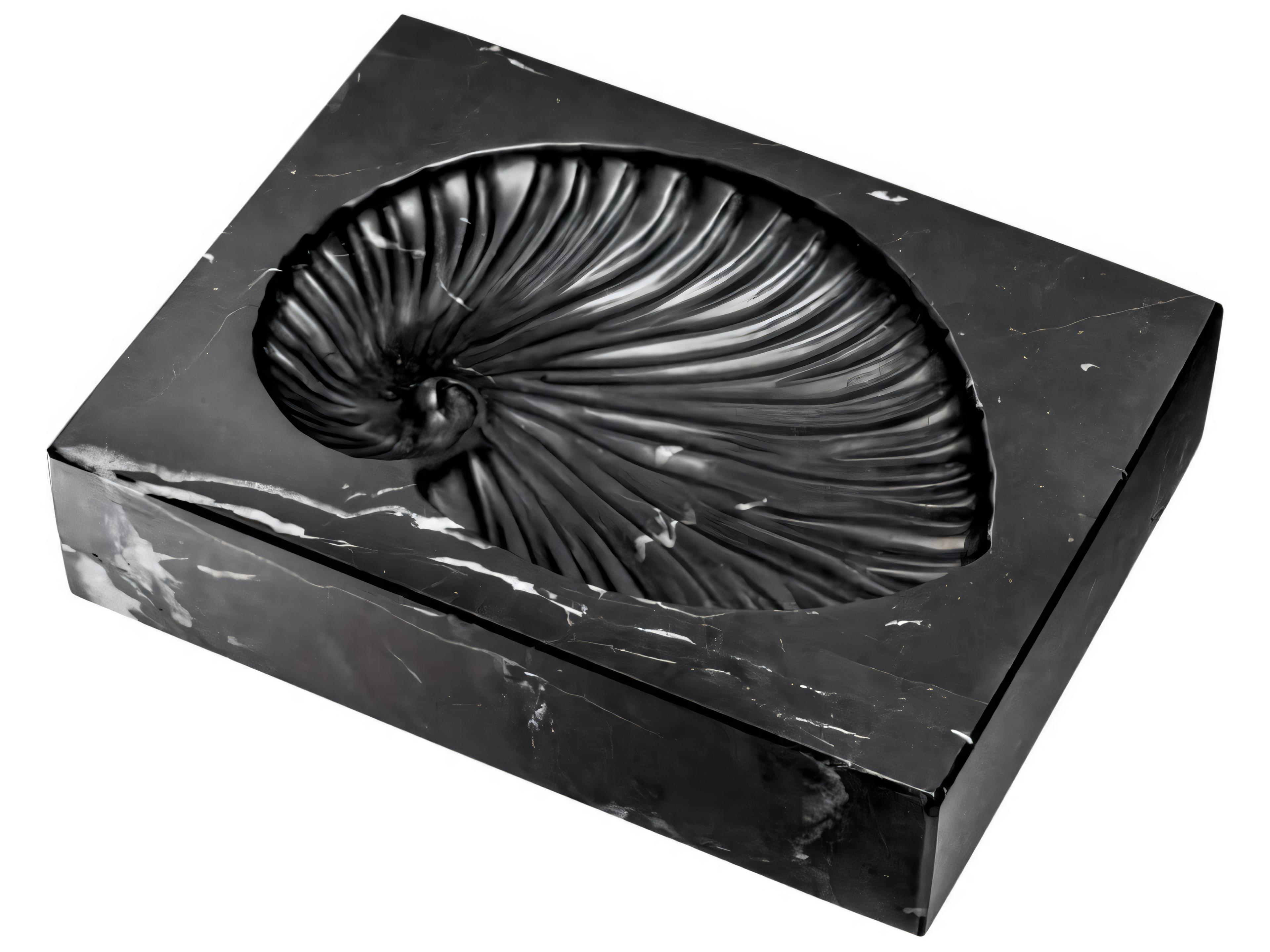 Eichholtz Conchiglia Black Marble Object