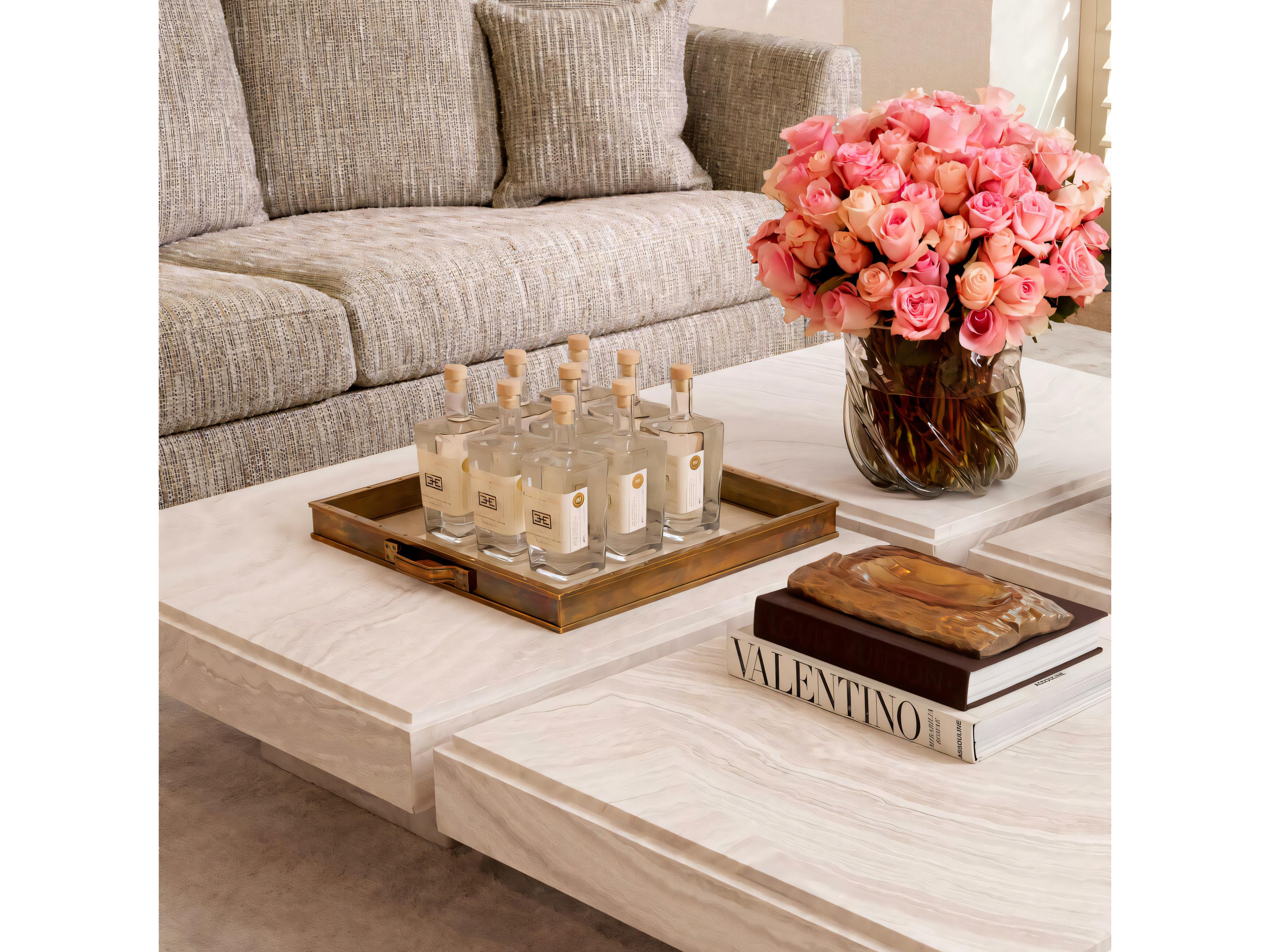 Eichholtz Trouvaille L Vintage Brass Tray