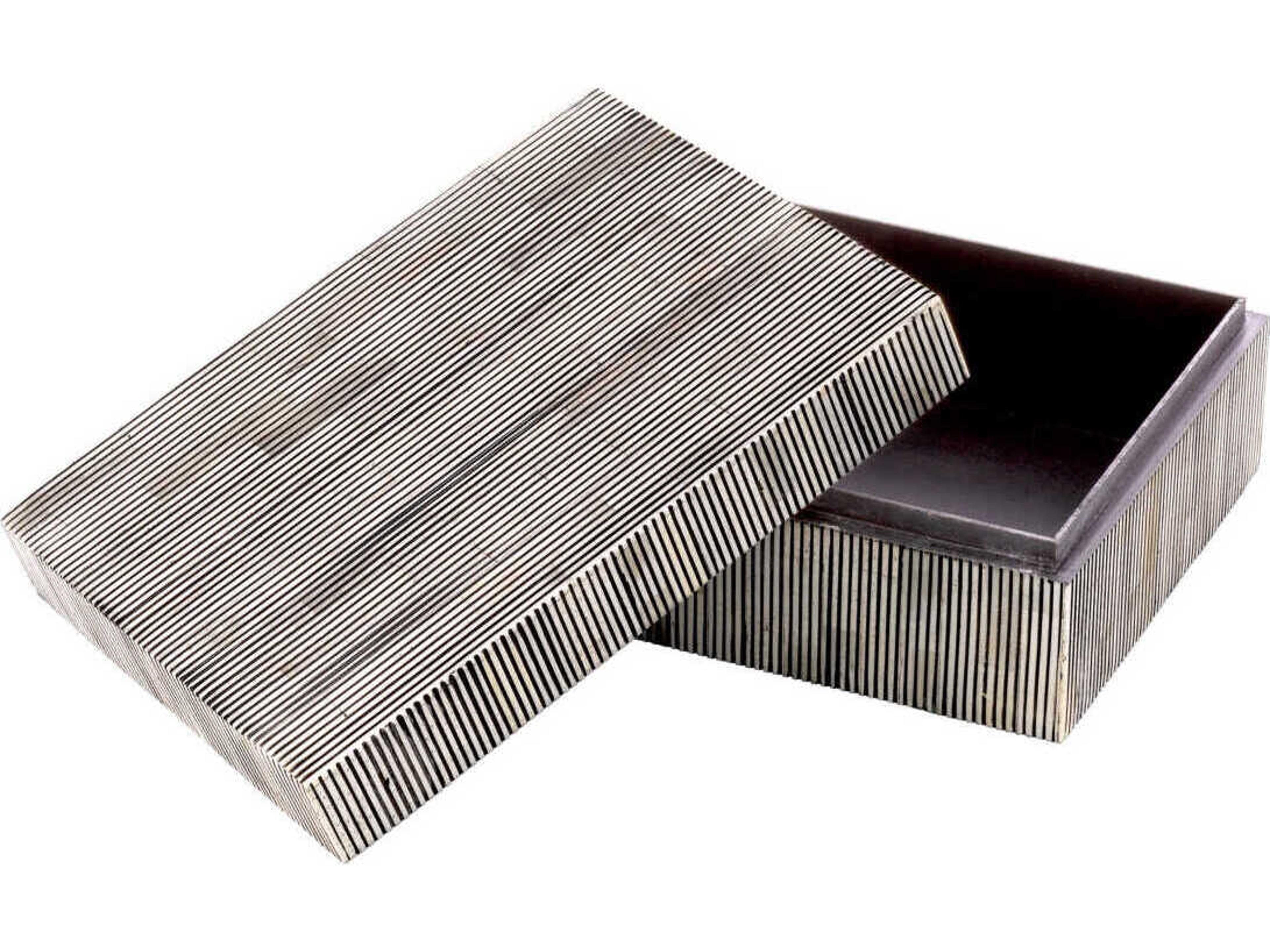 Eichholtz Lucille S Grey Bone Box