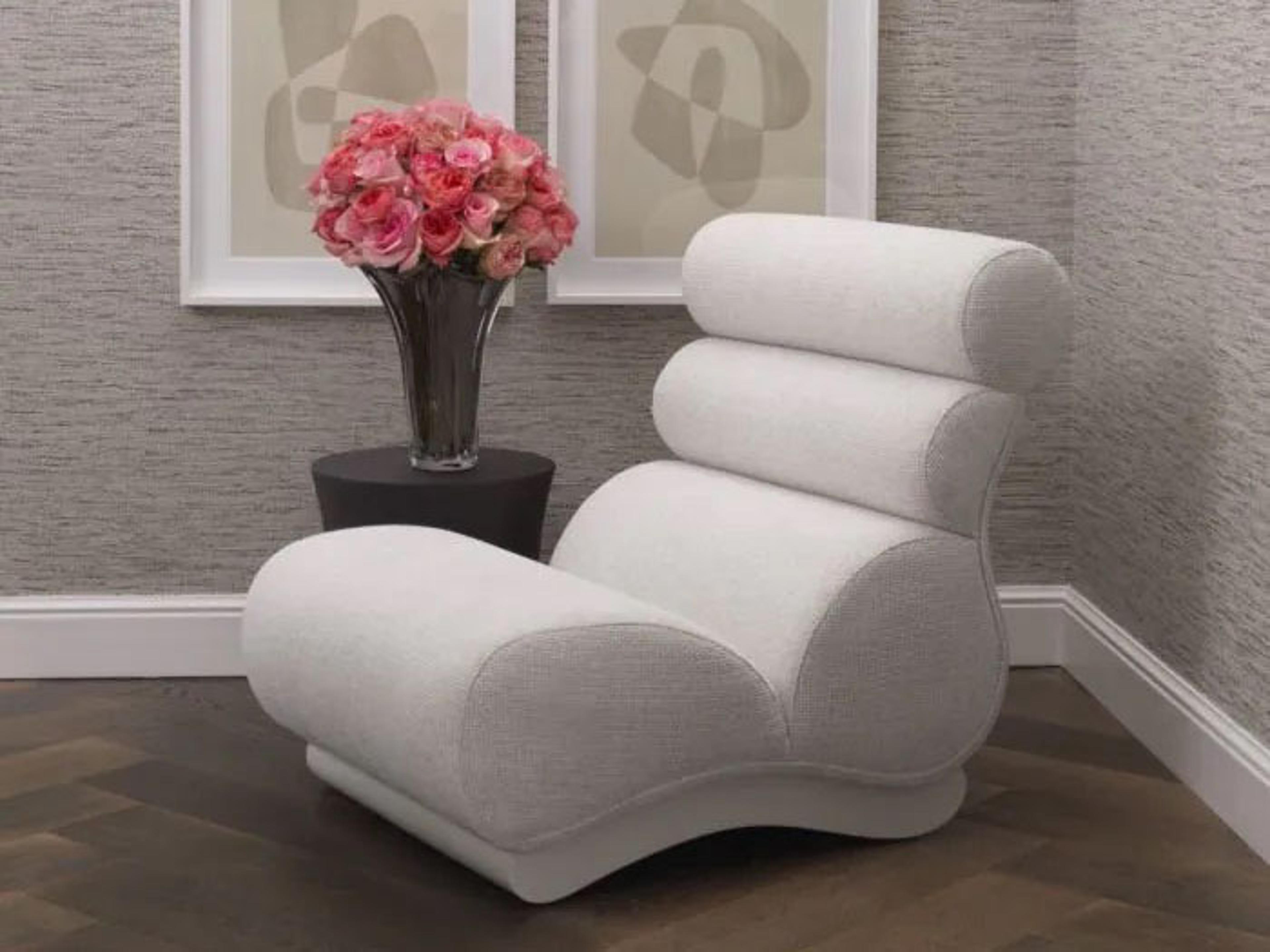 Congreso Chair and Ottoman Set