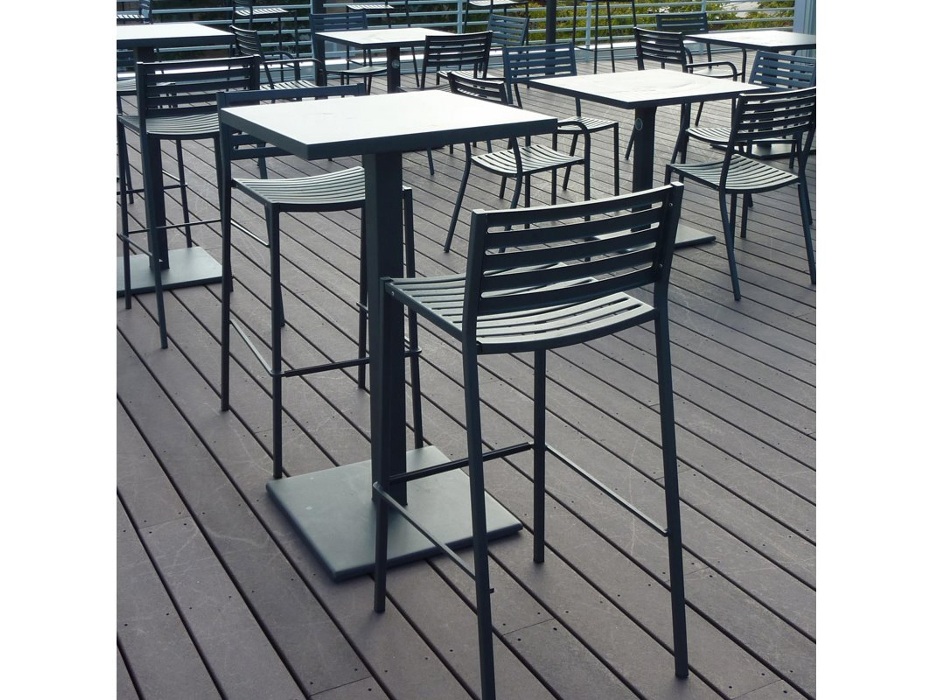 Segno Steel Patio Dining Set