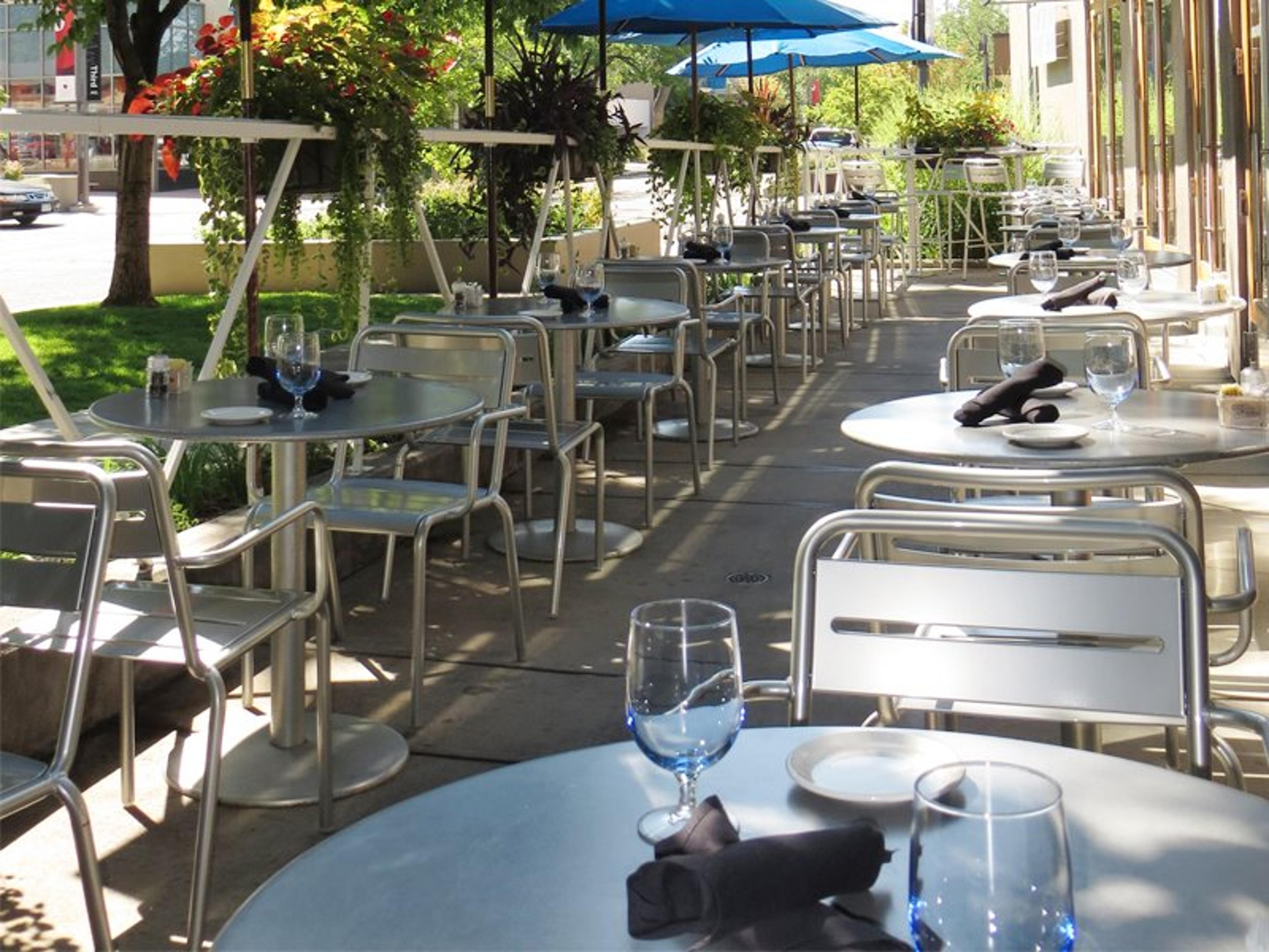 Star Steel Bistro Set