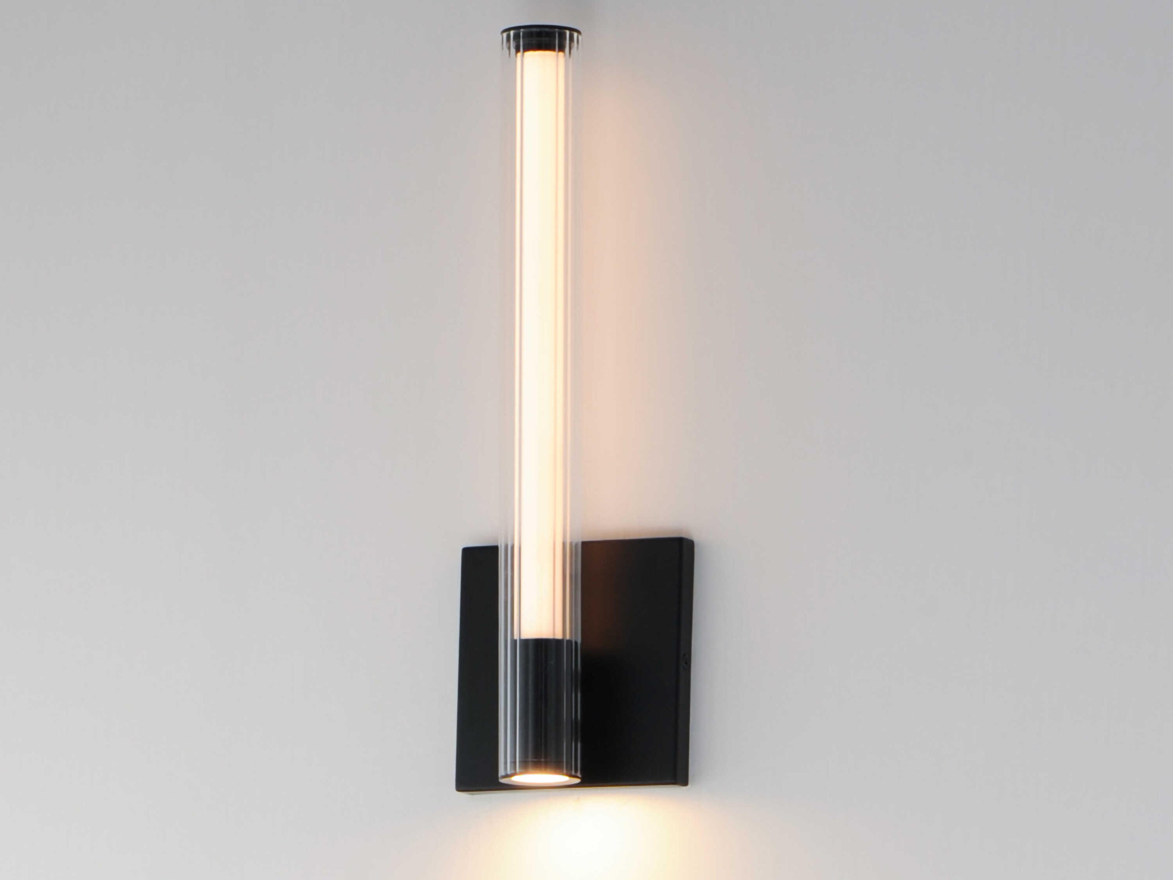 ET2 Cortex 1-Light Black Glass LED Wall Sconce