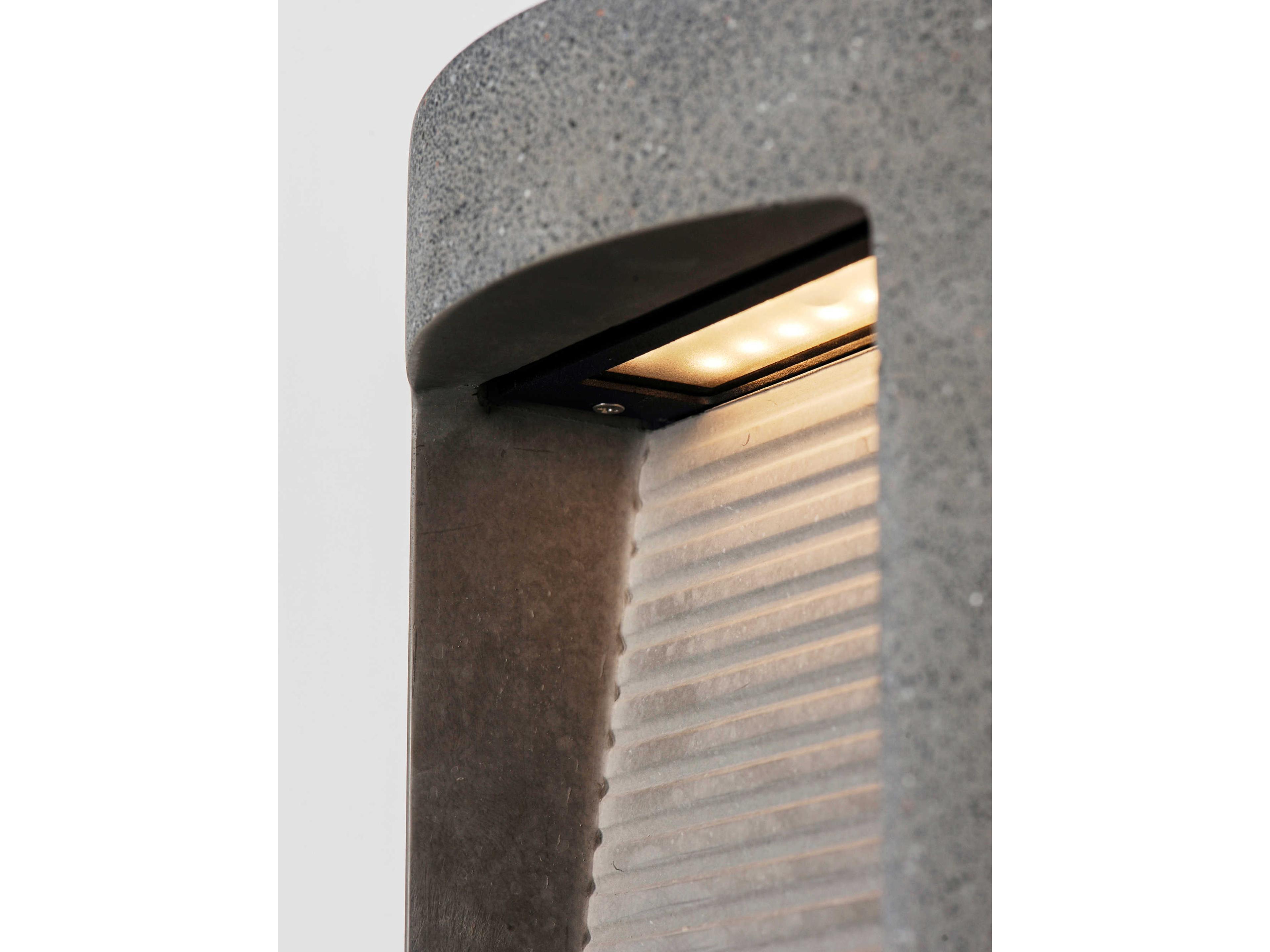 ET2 Boardwalk 2 - Light LED Outdoor Wall Light