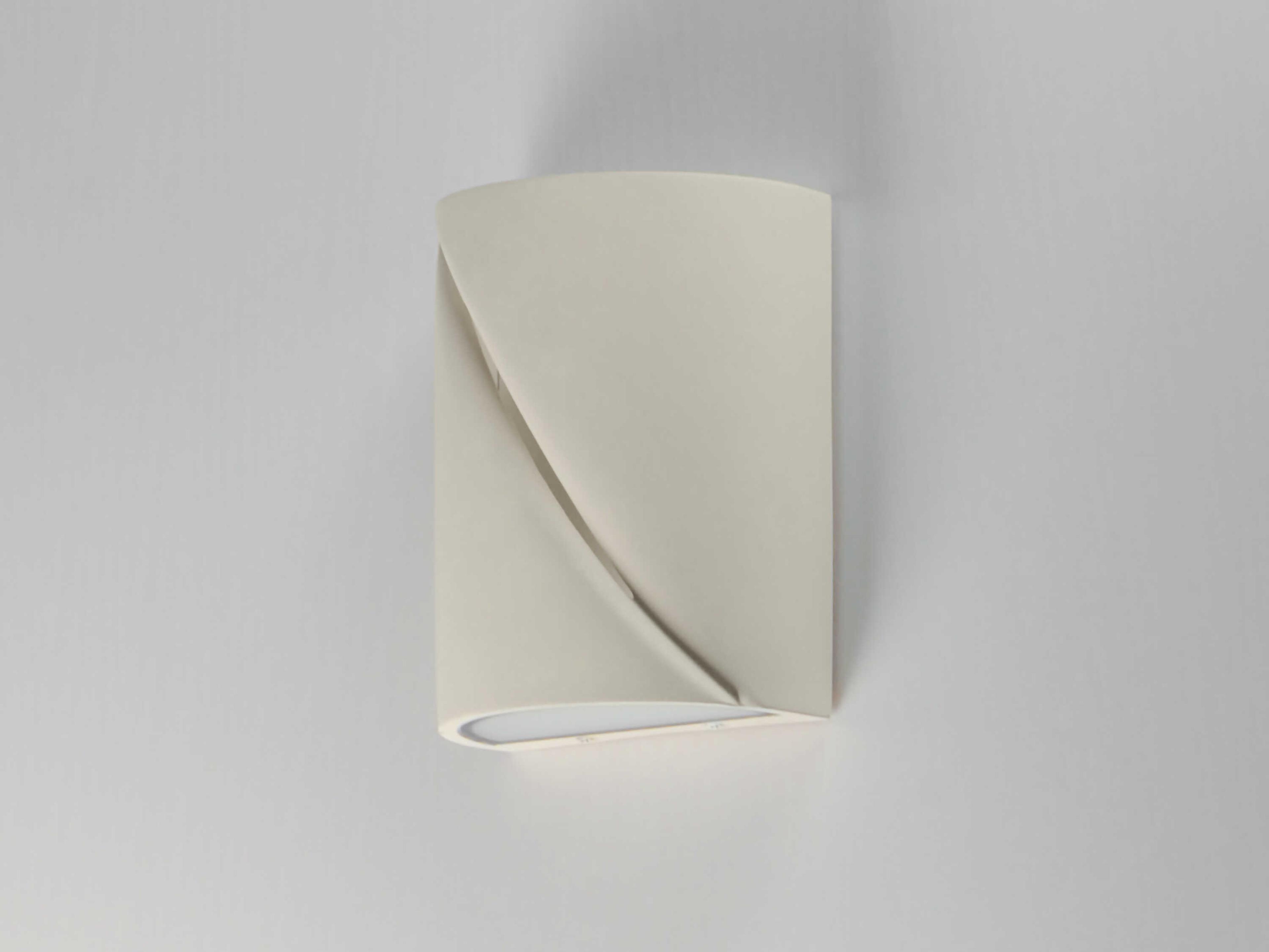 ET2 Puff 1-Light Outdoor Wall Light