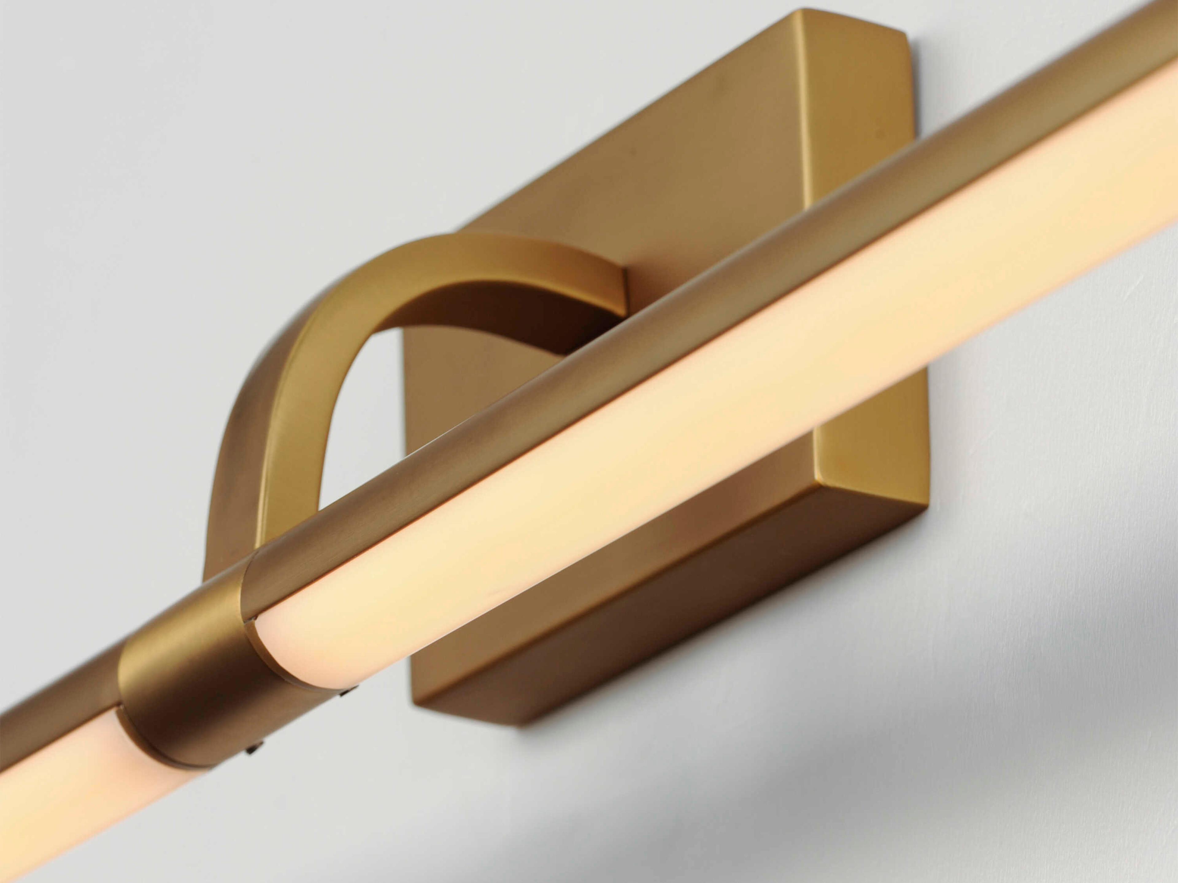 ET2 Mona 1-Light Gold LED Picture Light