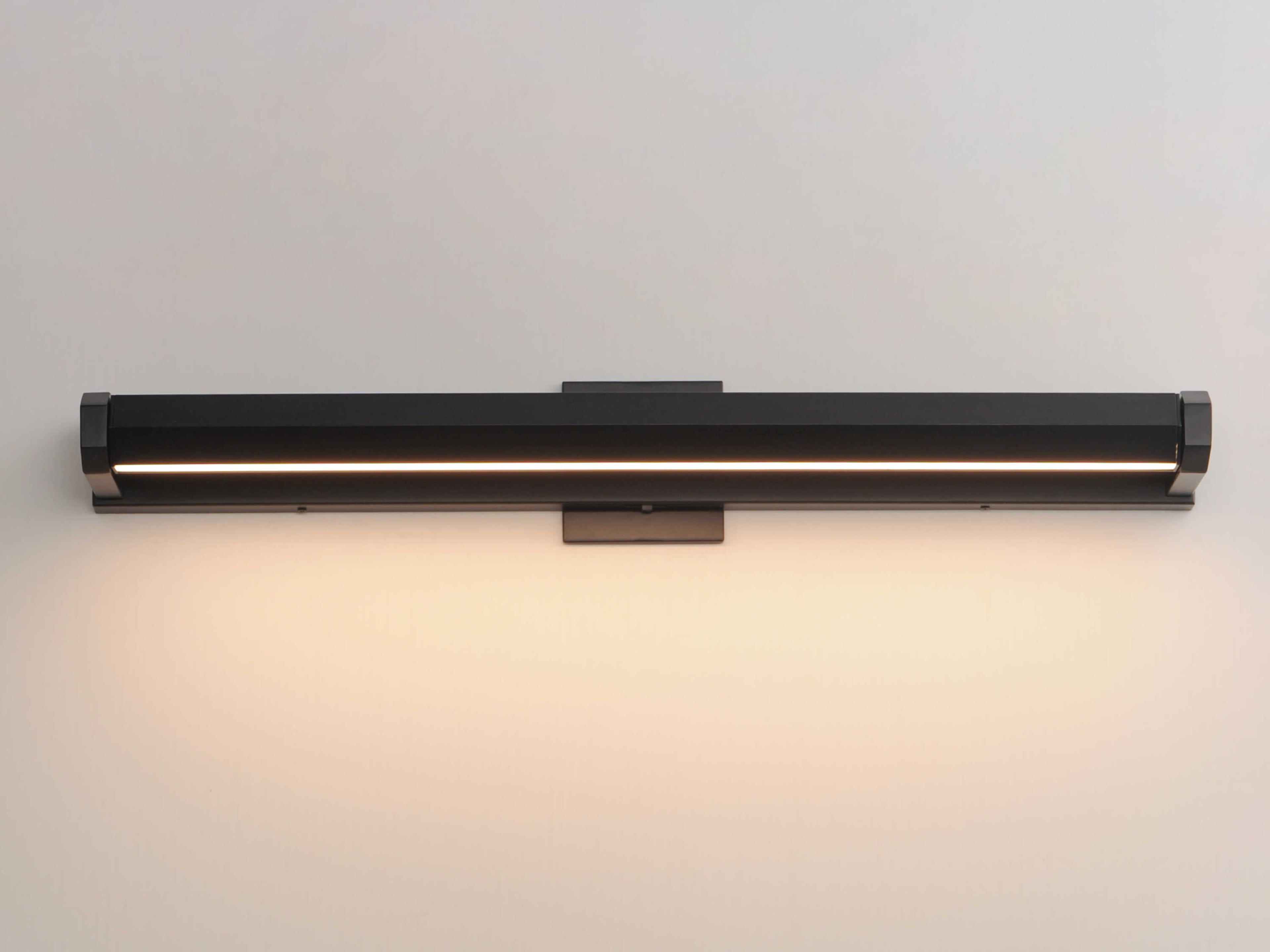 ET2 Braque 1-Light Black Picture Light