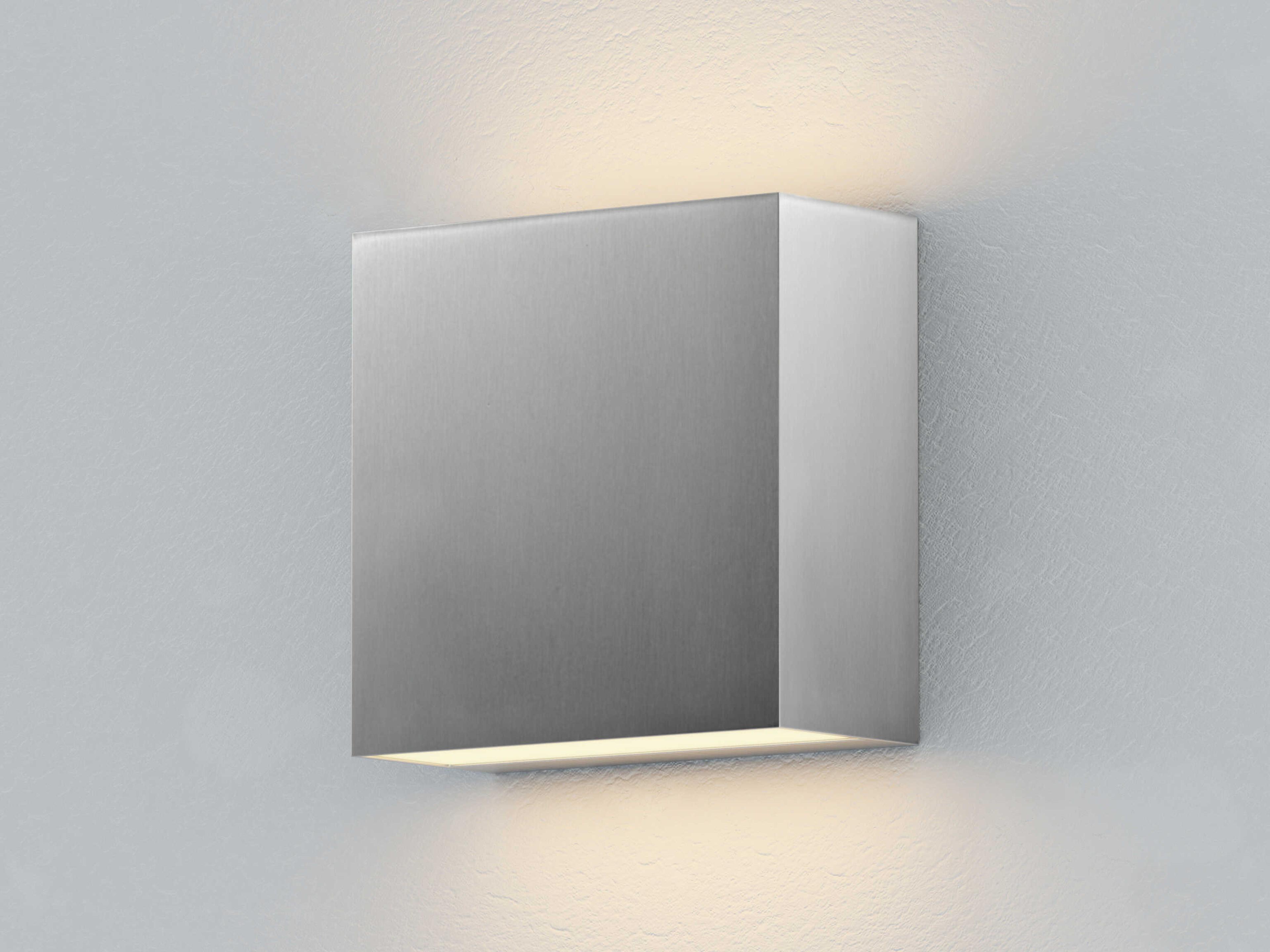 ET2 Cubed 2 - Light Outdoor Wall Light