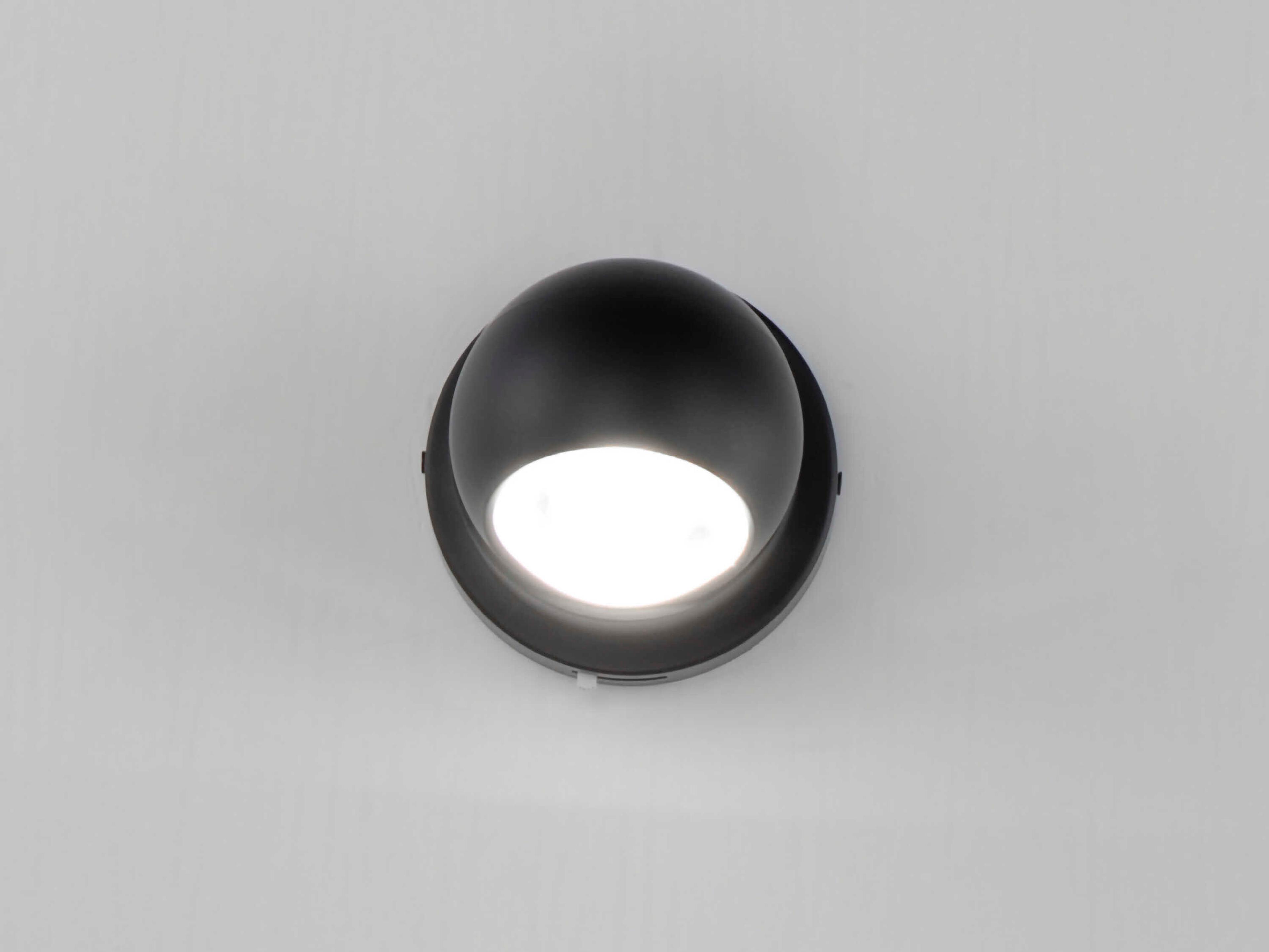 ET2 1-Light Black LED Round Flush Mount