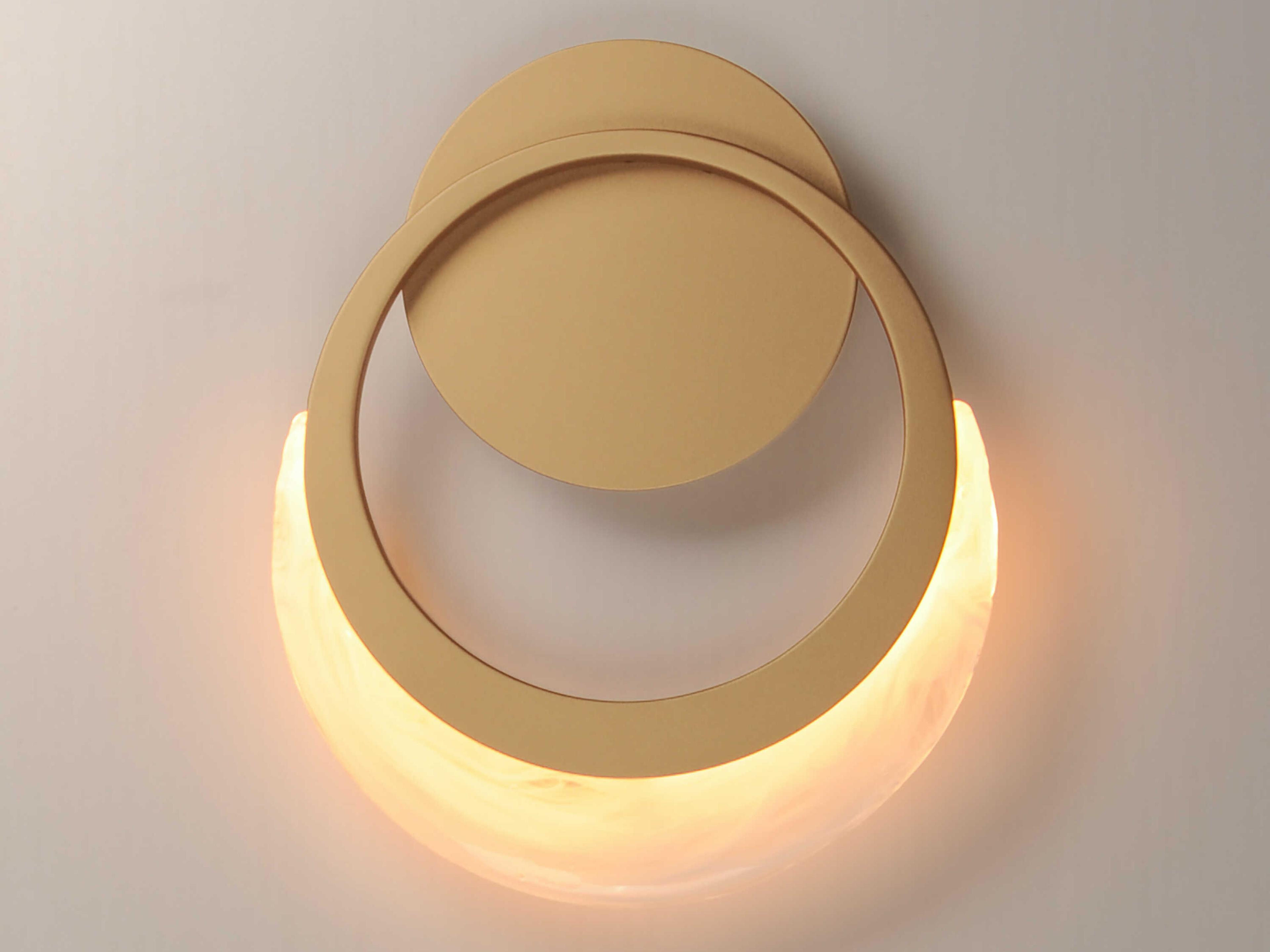 ET2 Lyra 1-Light Gold Wall Sconce