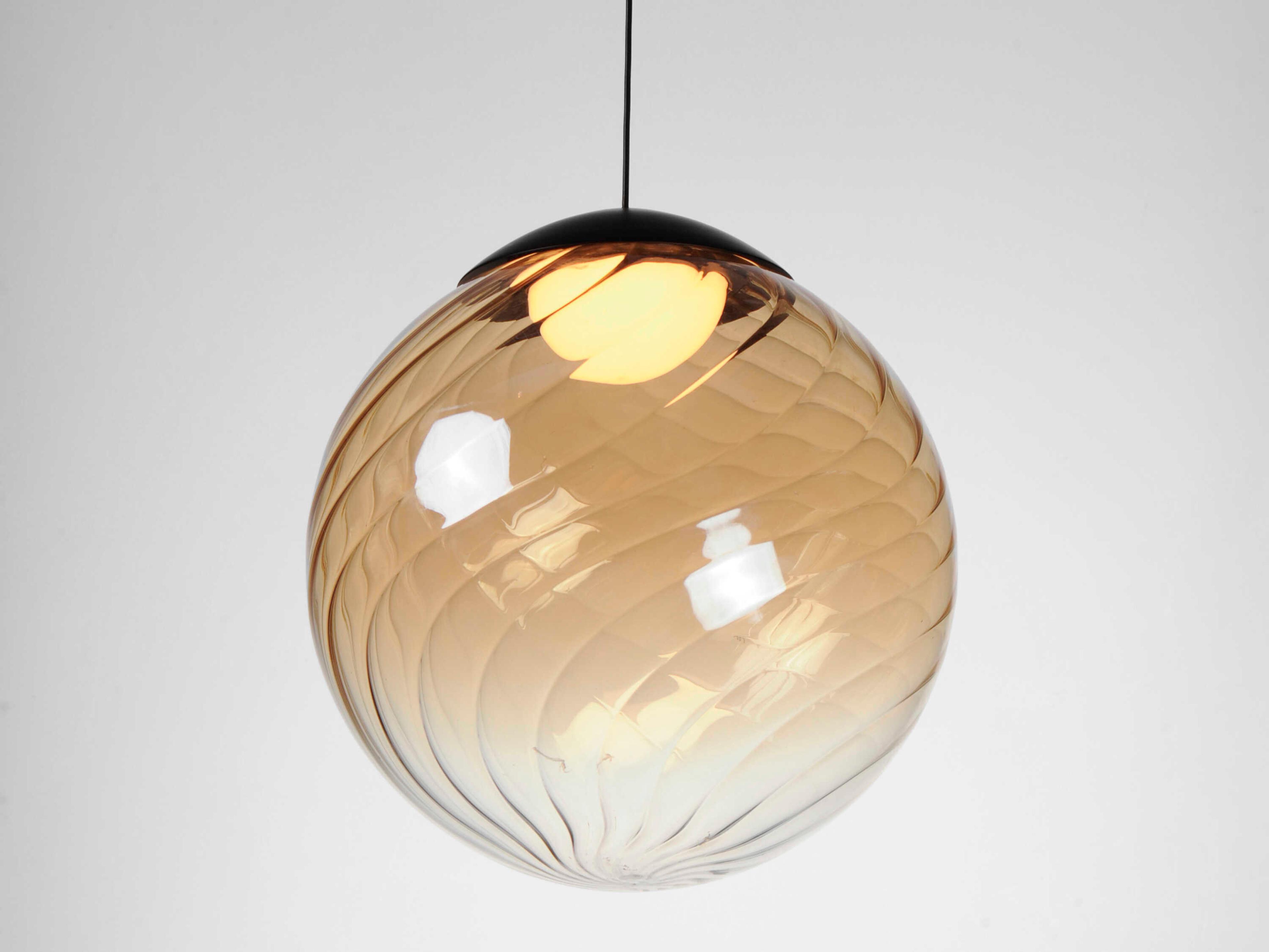 ET2 1-Light Black Gold Globe Mini Pendant