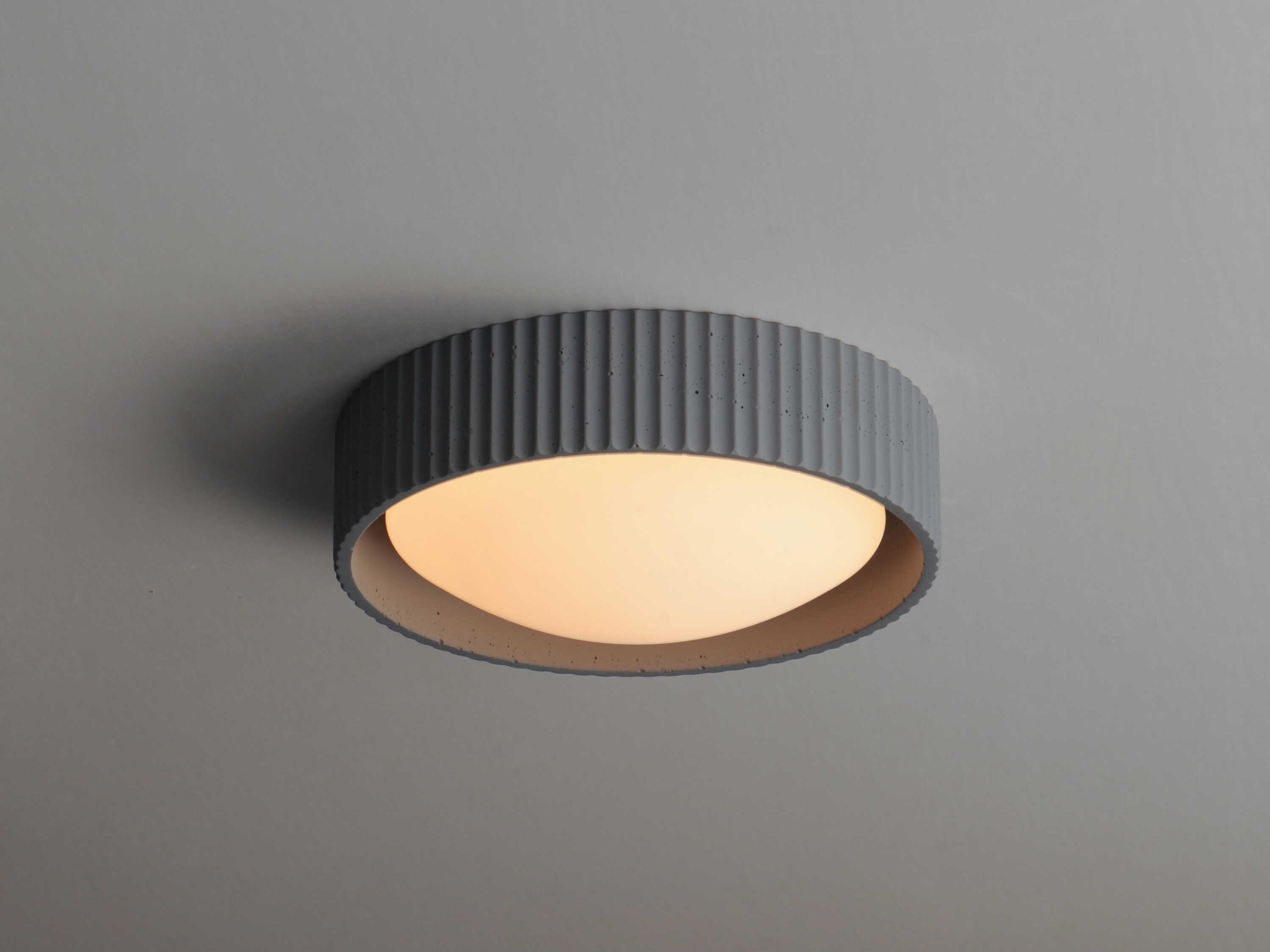 ET2 Souffle 1-Light Gray LED Round Flush Mount