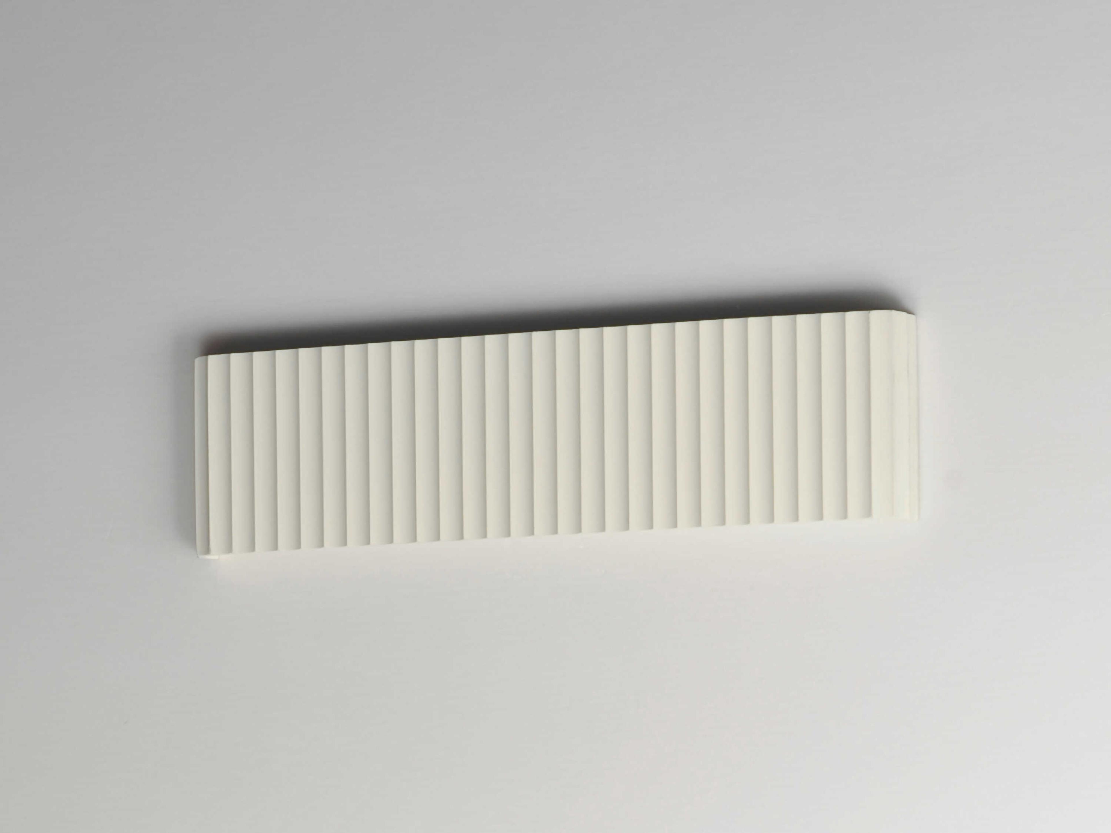 ET2 Delphi 1-Light Chaulk White Vanity Light