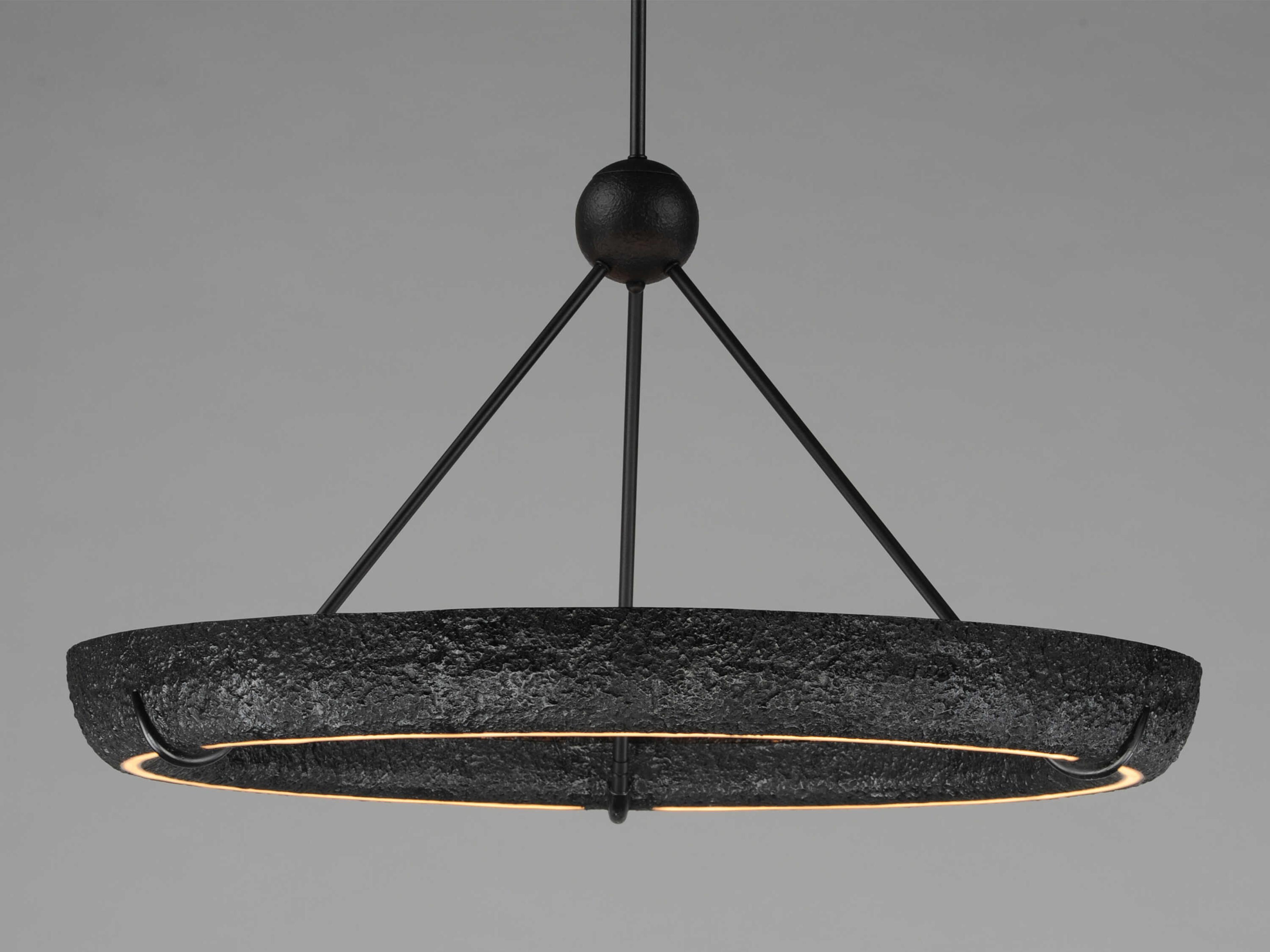 ET2 Geist Black Round Pendant