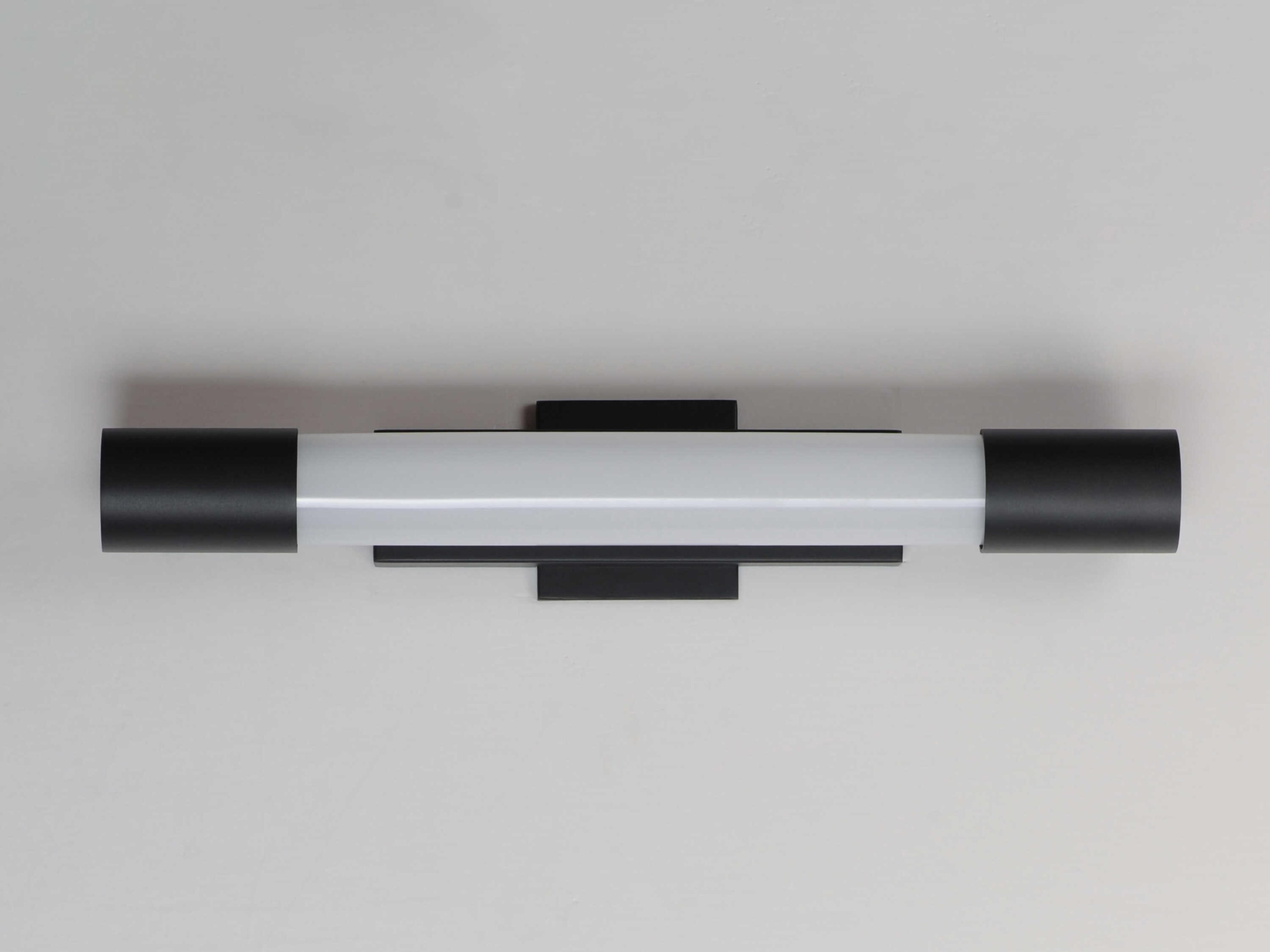 ET2 Canello 1-Light Outdoor Wall Light