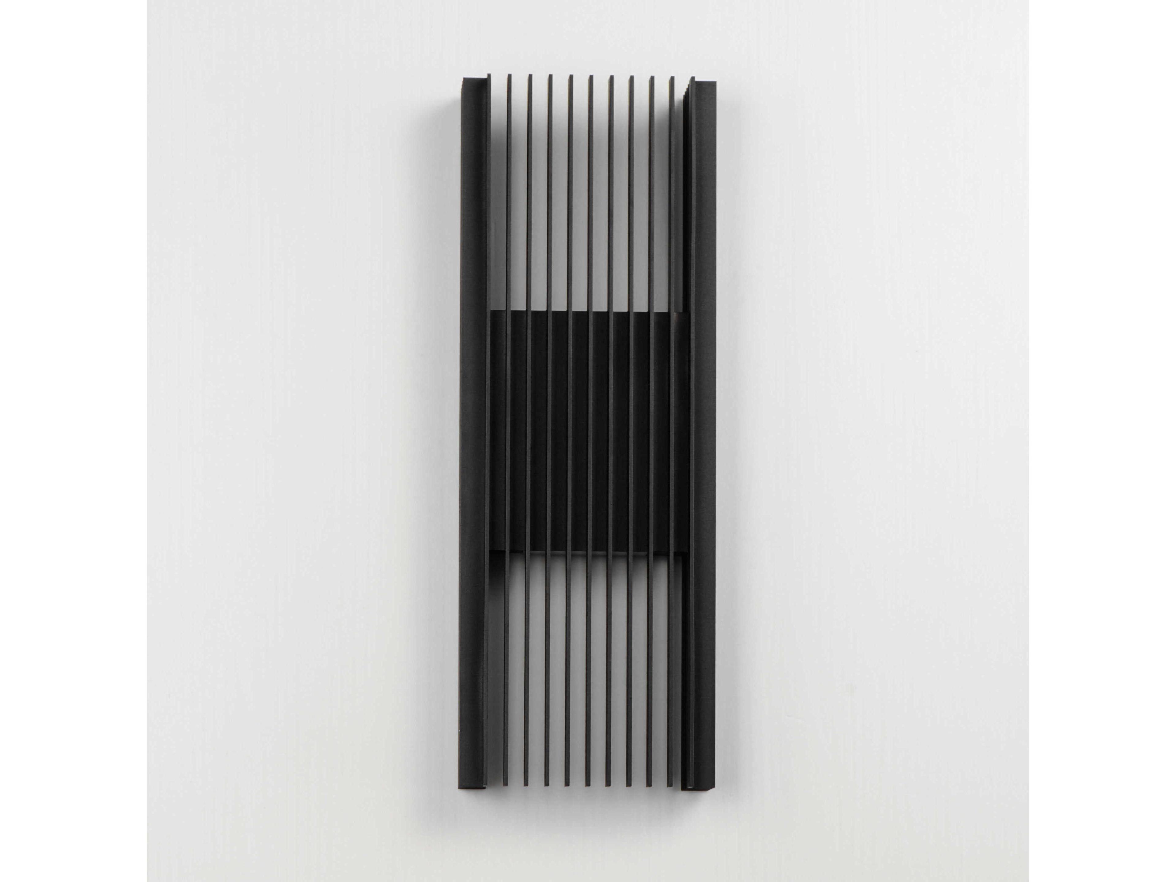 ET2 Rampart 2 - Light Outdoor Wall Light