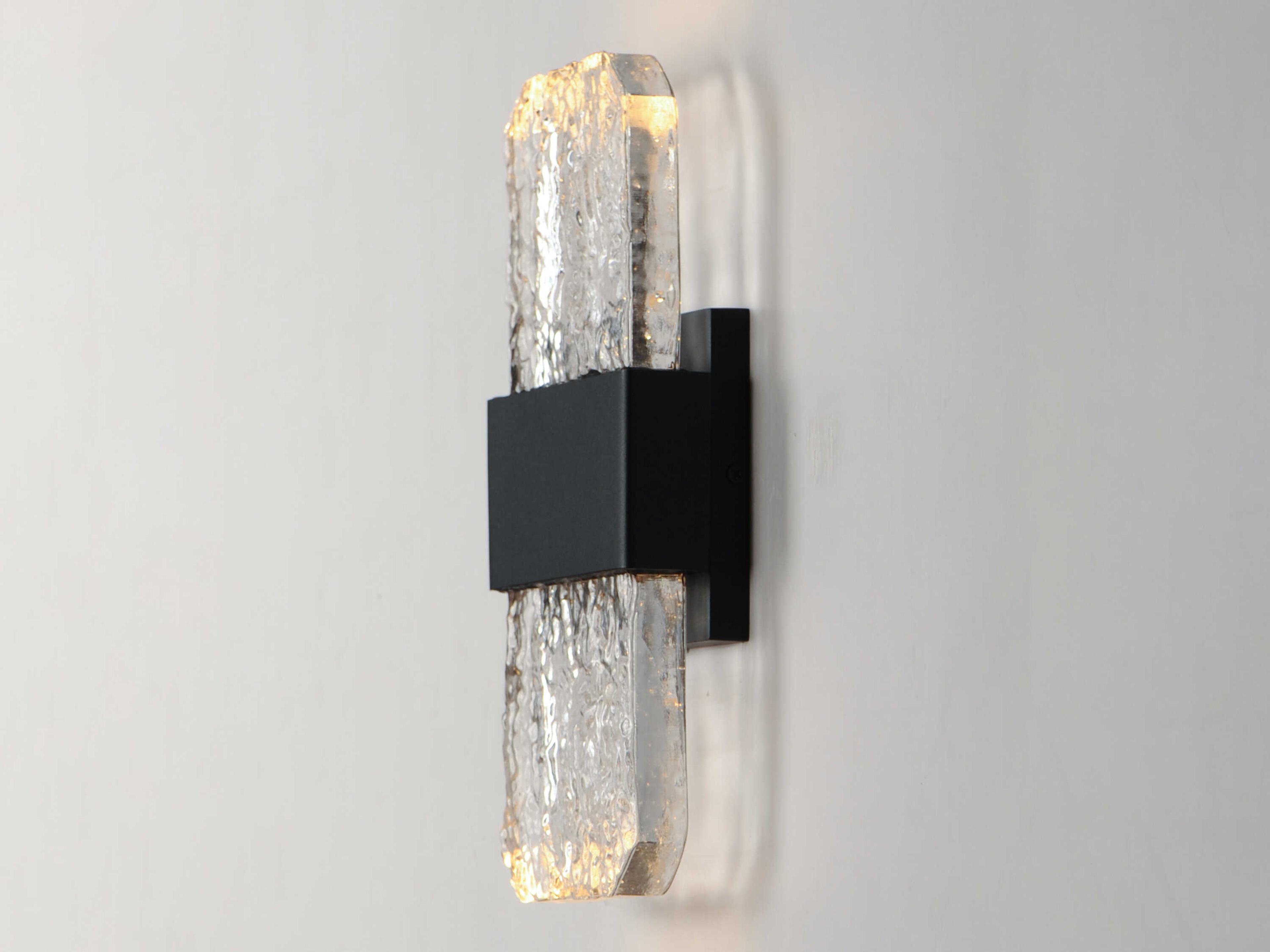 ET2 Rune 2 - Light Outdoor Wall Light
