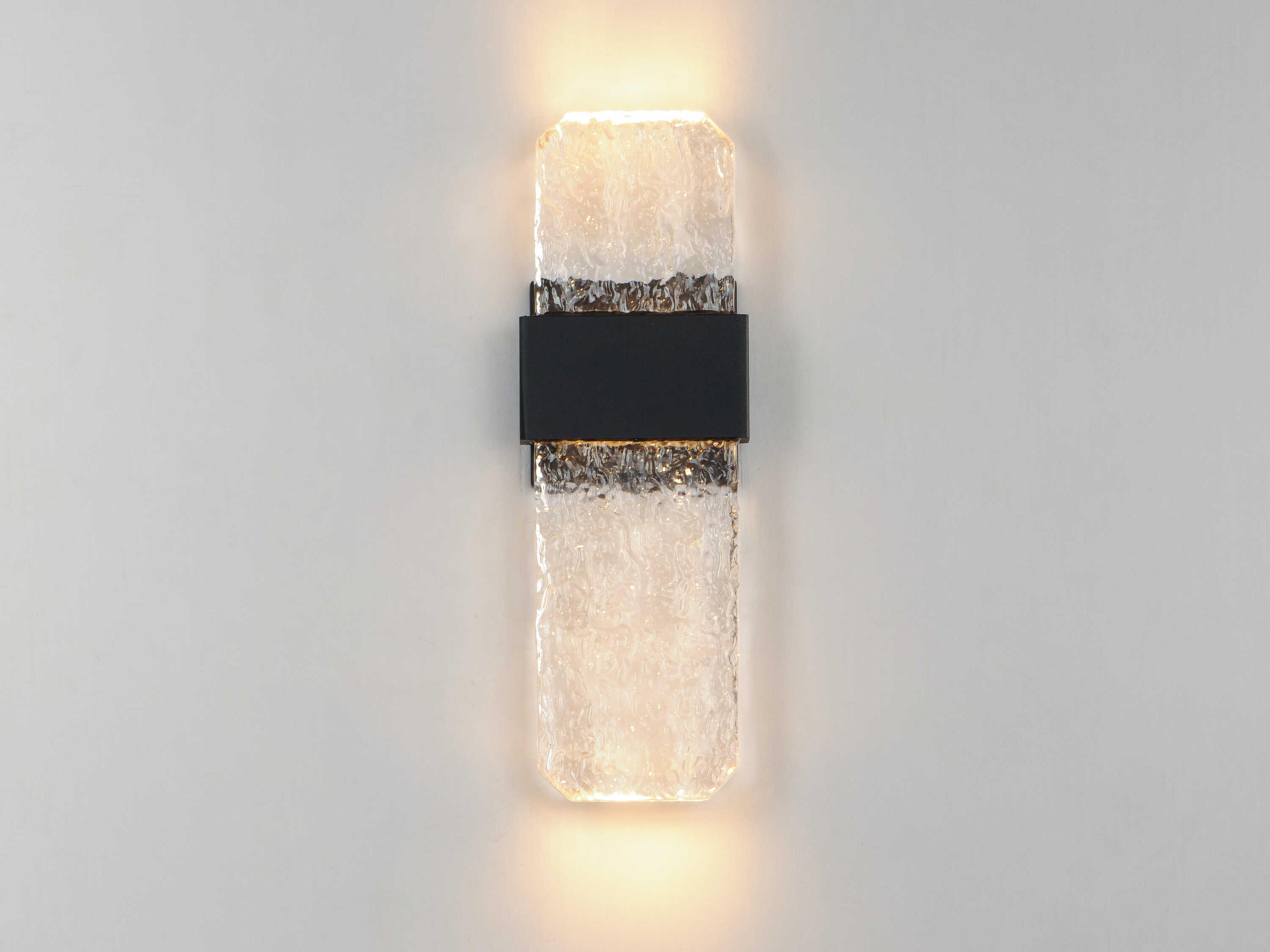 ET2 Rune 2 - Light Outdoor Wall Light