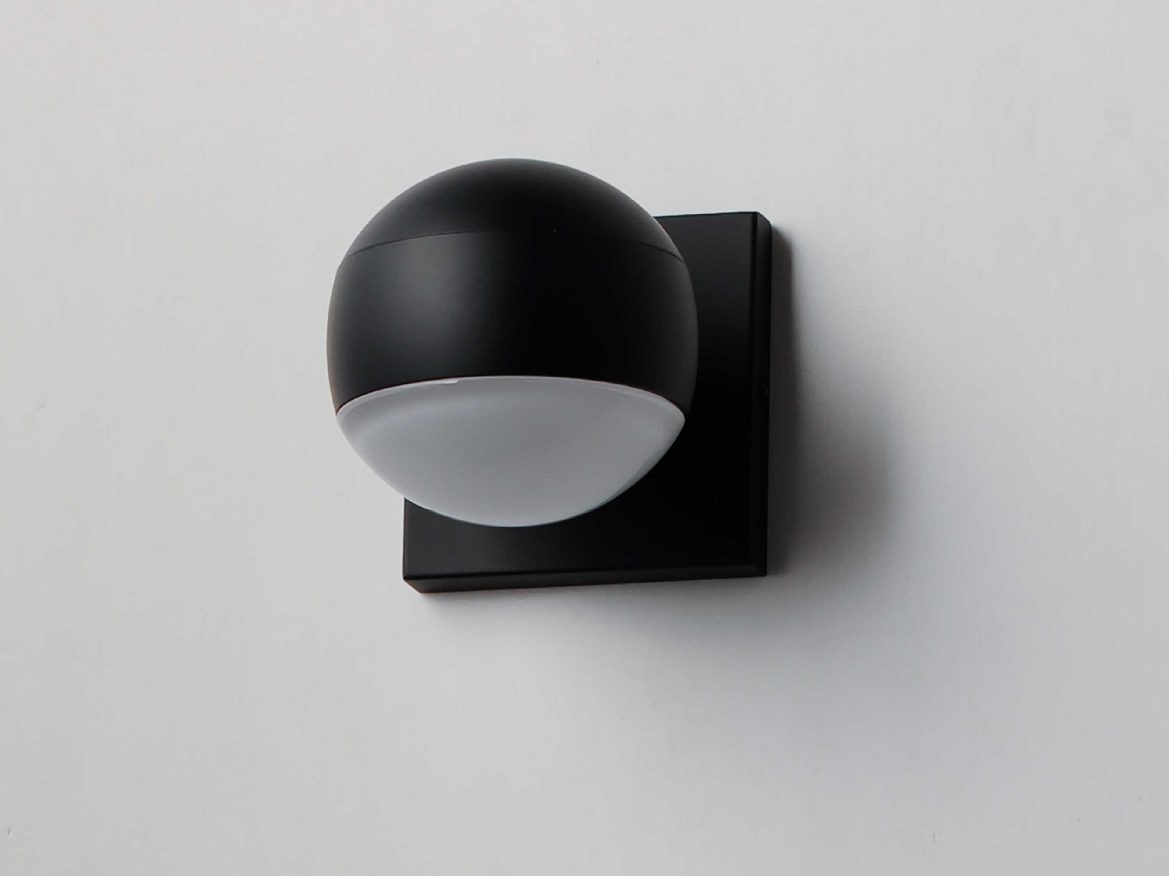 ET2 Modular 1 - Light Outdoor Wall Light