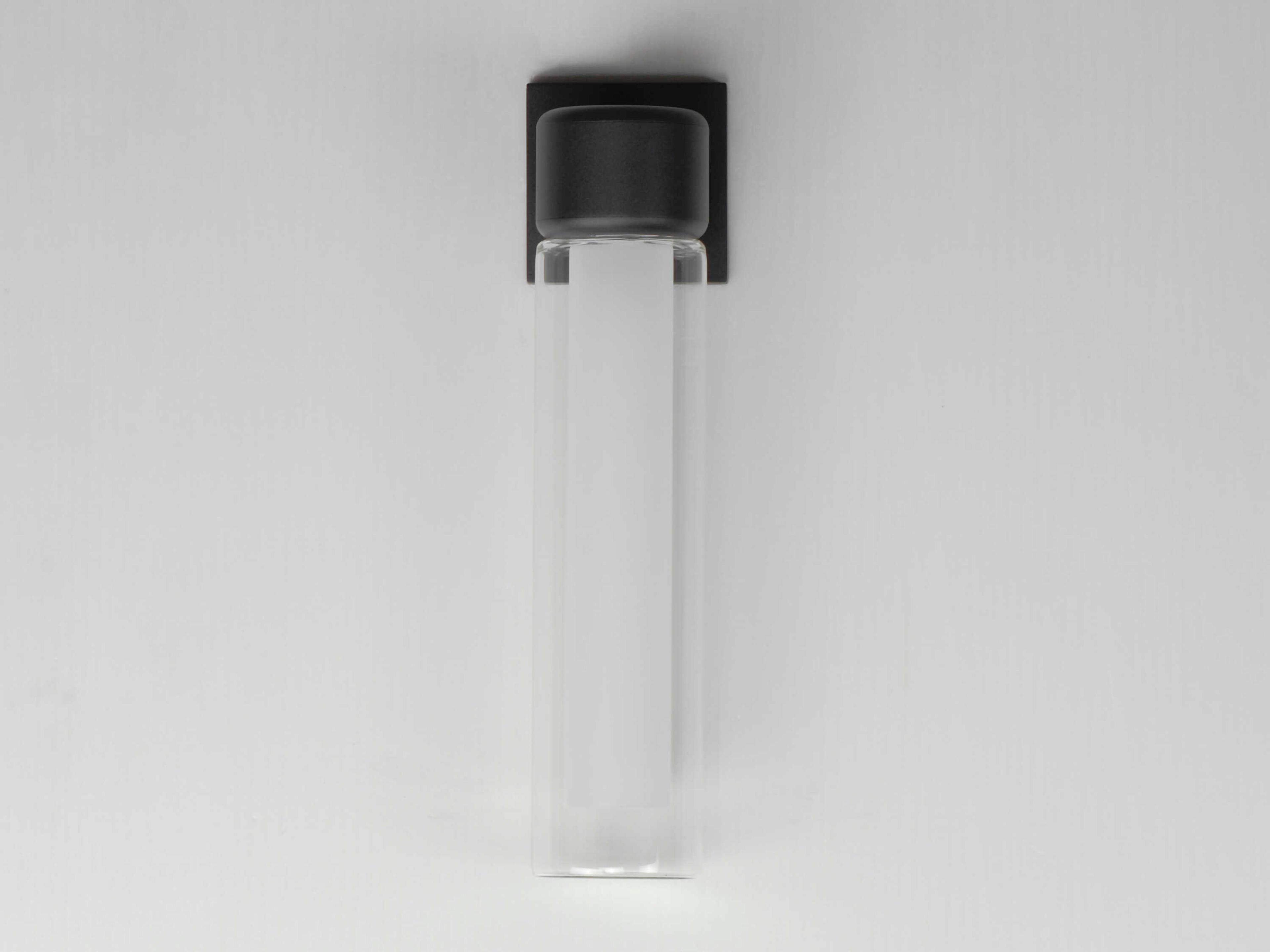 ET2 Dram 1 - Light Outdoor Wall Light