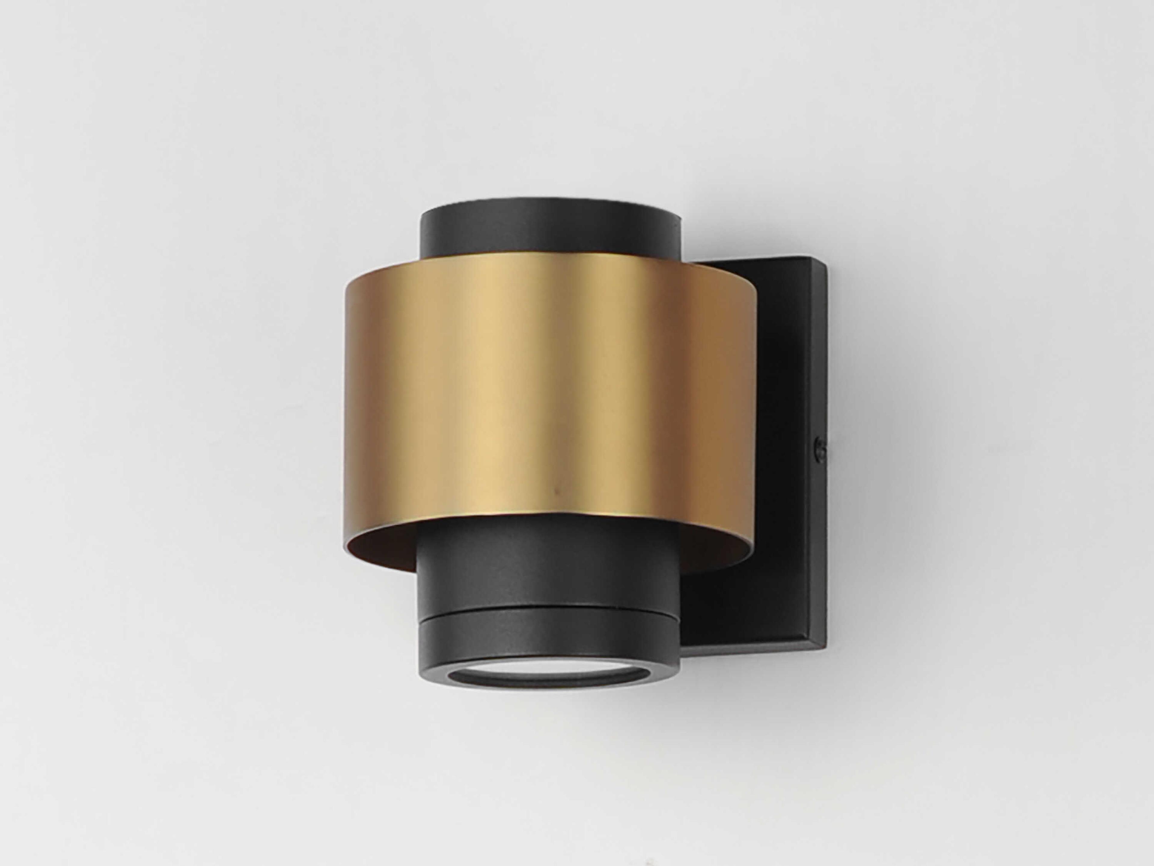 ET2 Reveal 2 - Light Outdoor Wall Light