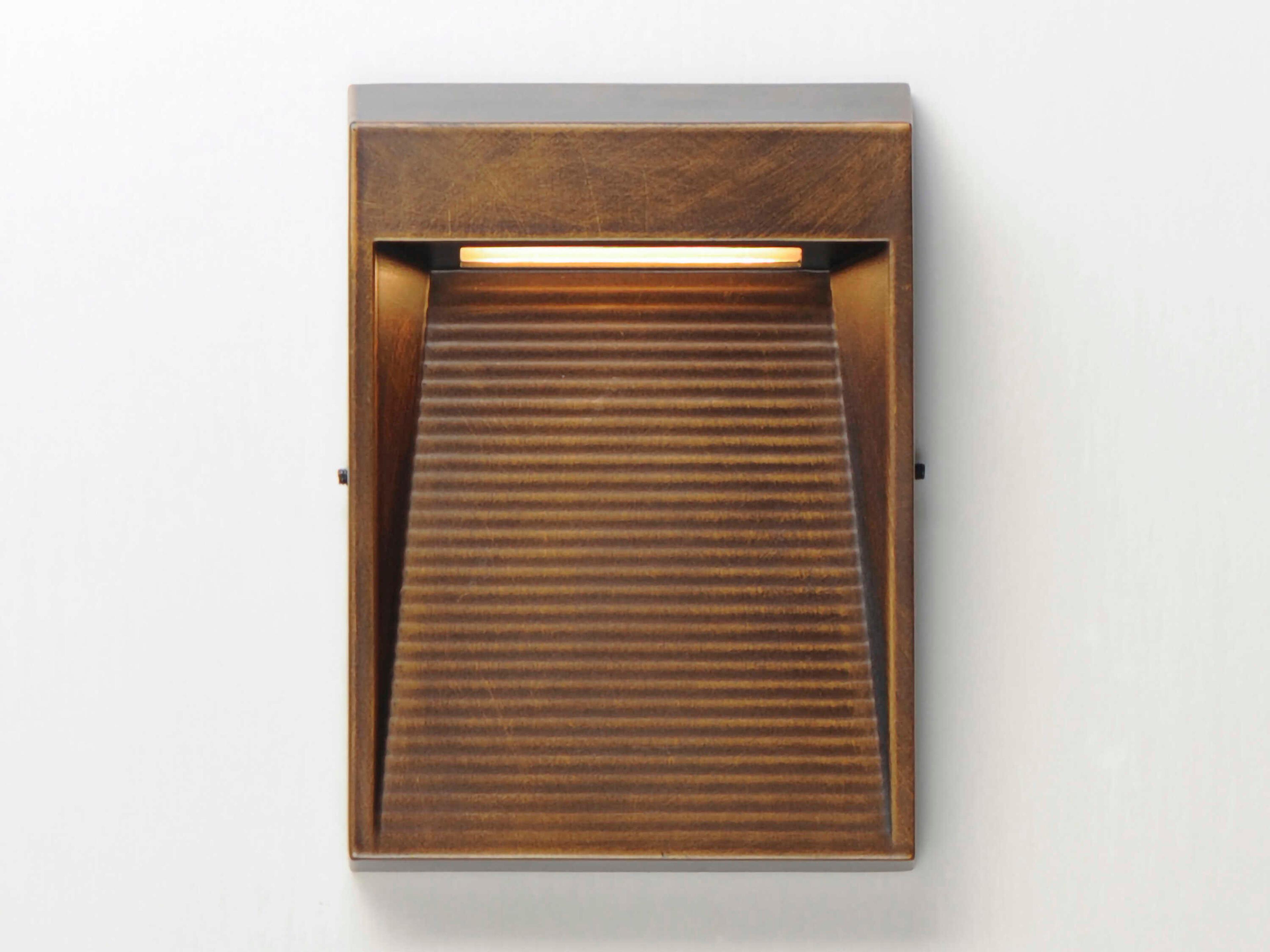ET2 Steppes 1-Light Outdoor Wall Light