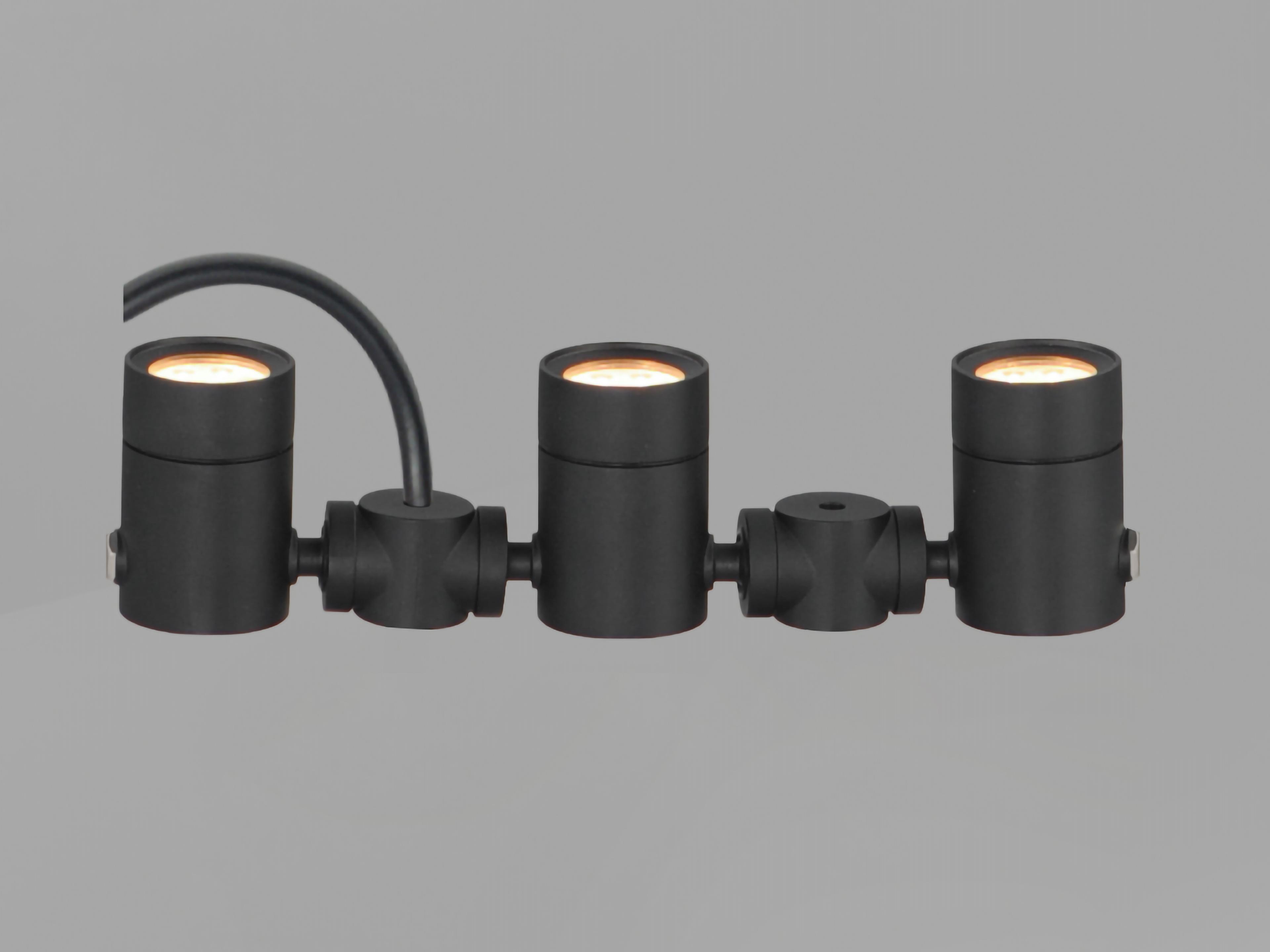 ET2 Tree Hugger 3-Light Outdoor Spot Light