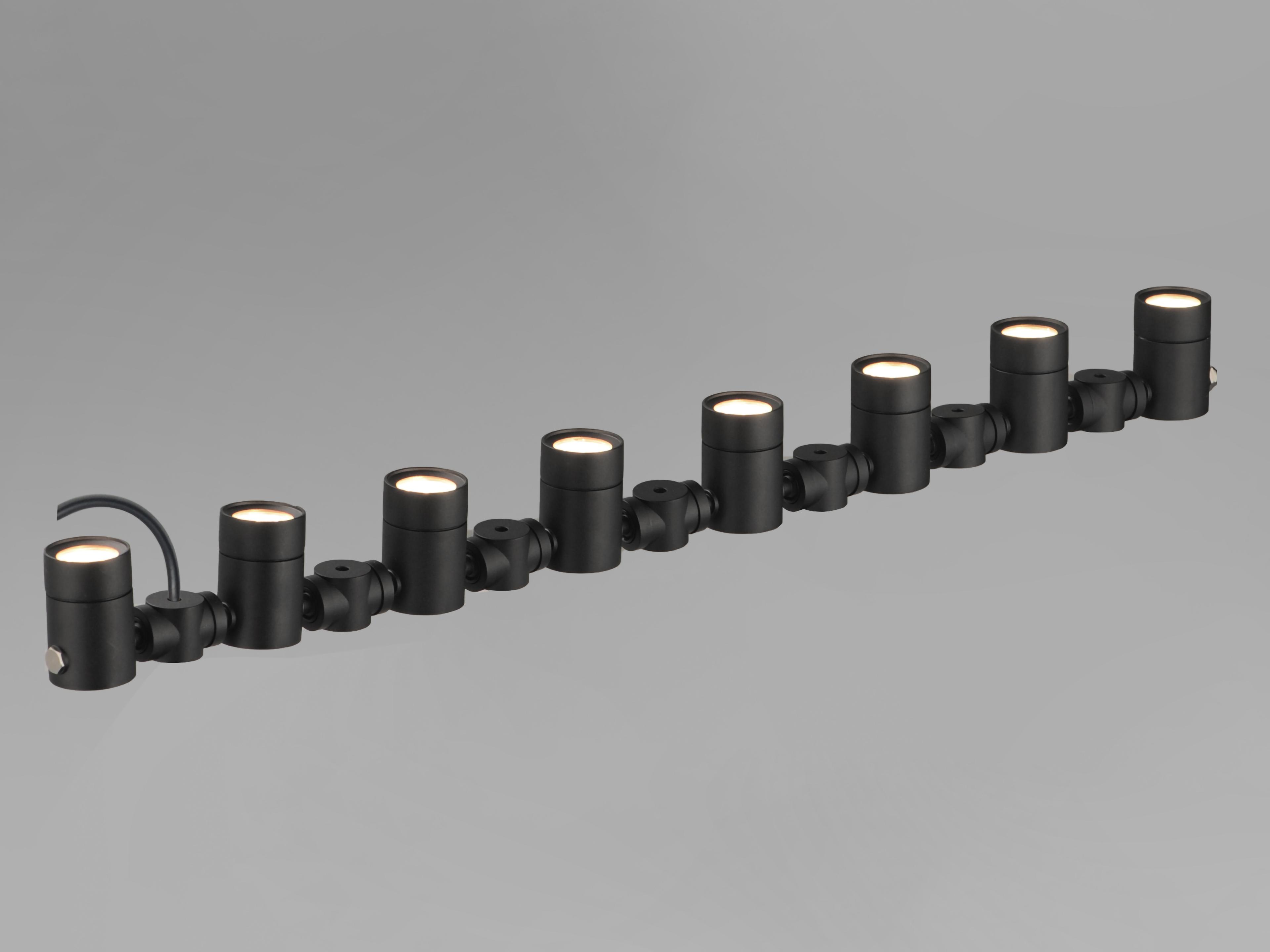 ET2 Tree Hugger 8-Light Outdoor Spot Light