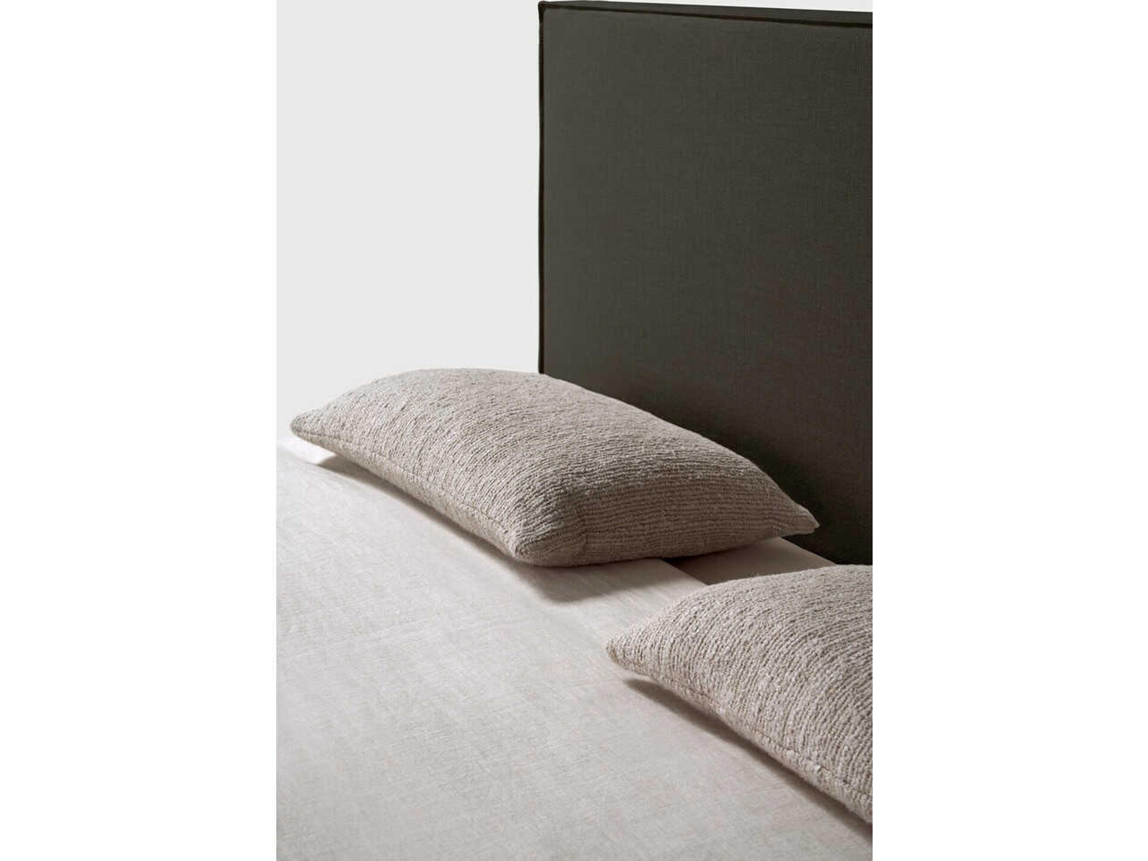 Ethnicraft Revive Grey Bed