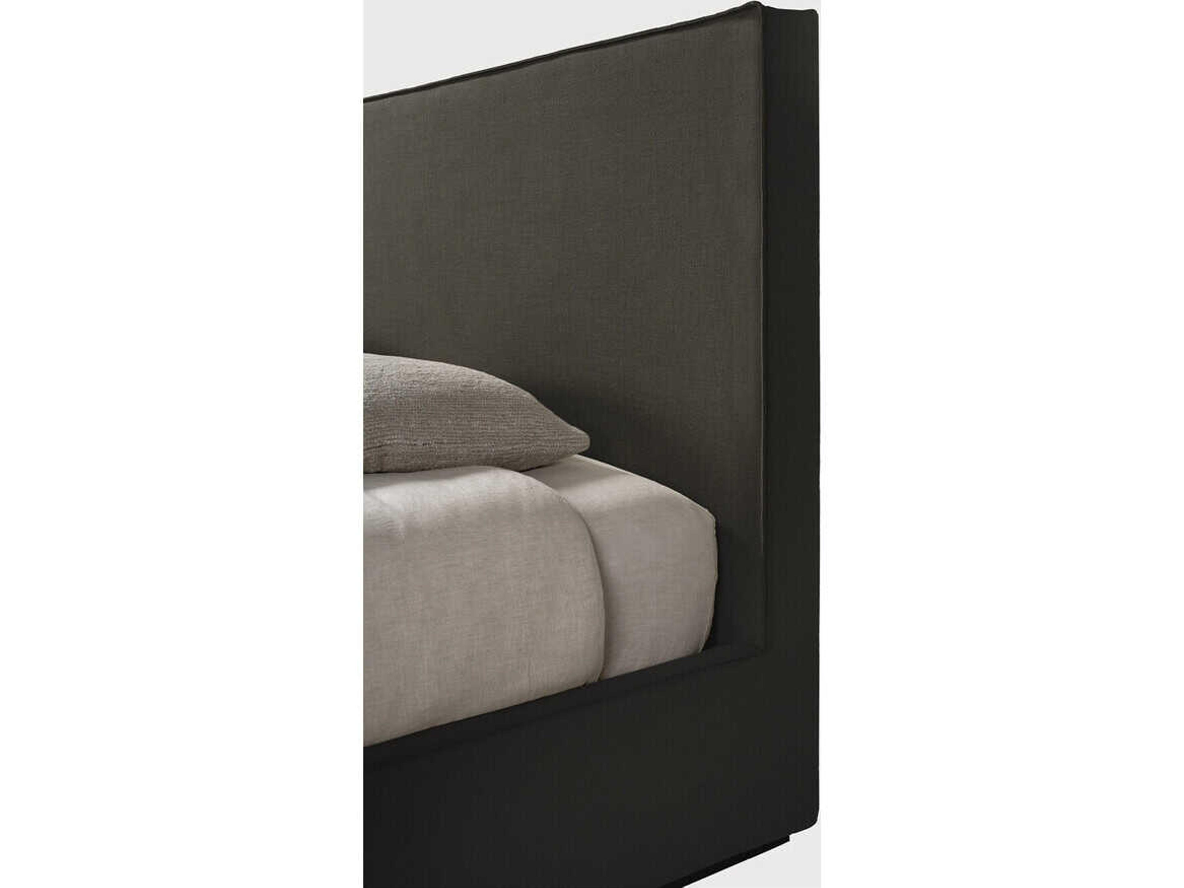 Ethnicraft Revive Grey Bed