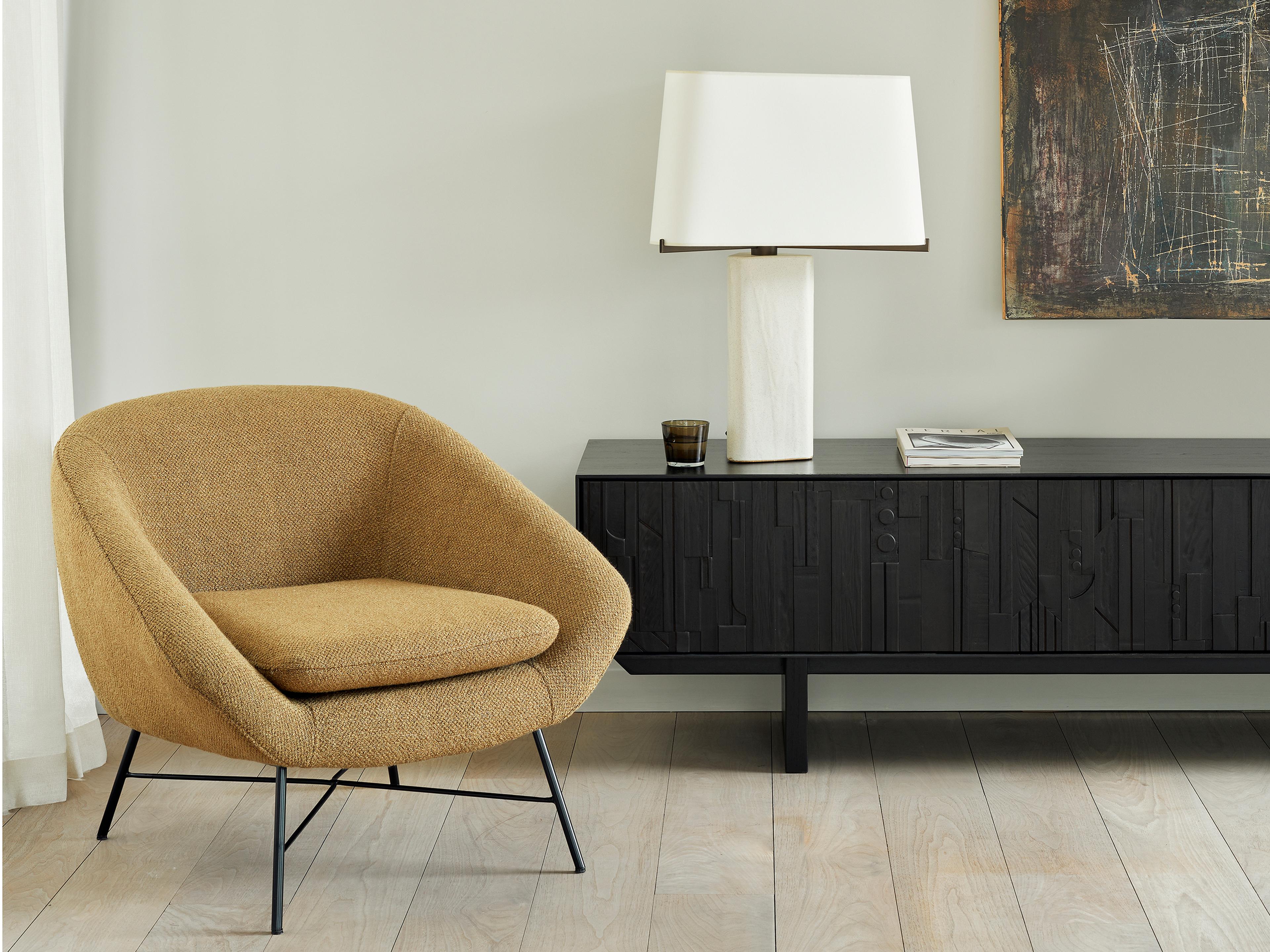 Barrow  Entertainment Set