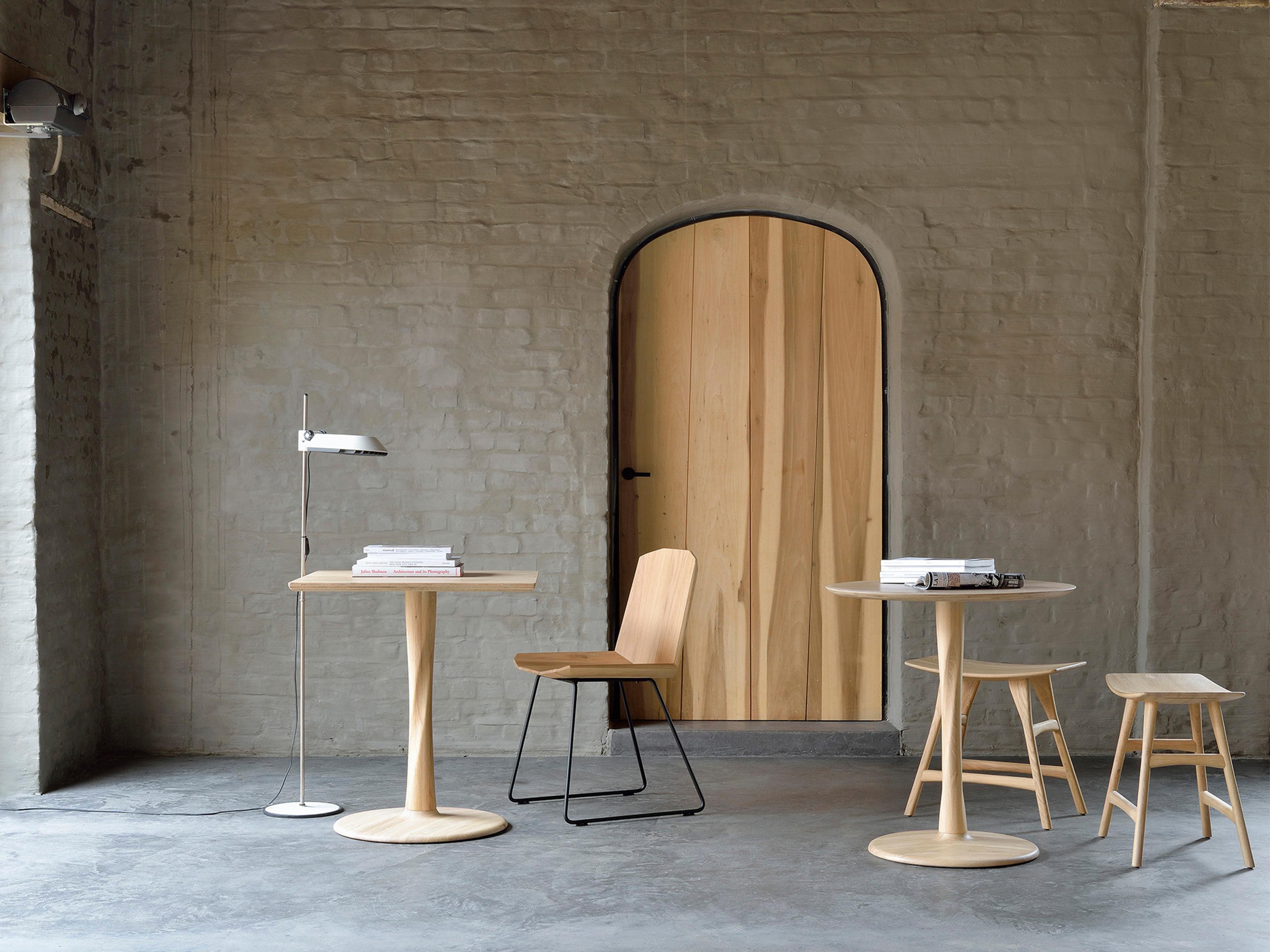 Torsion Oak Wood Dining Room Set