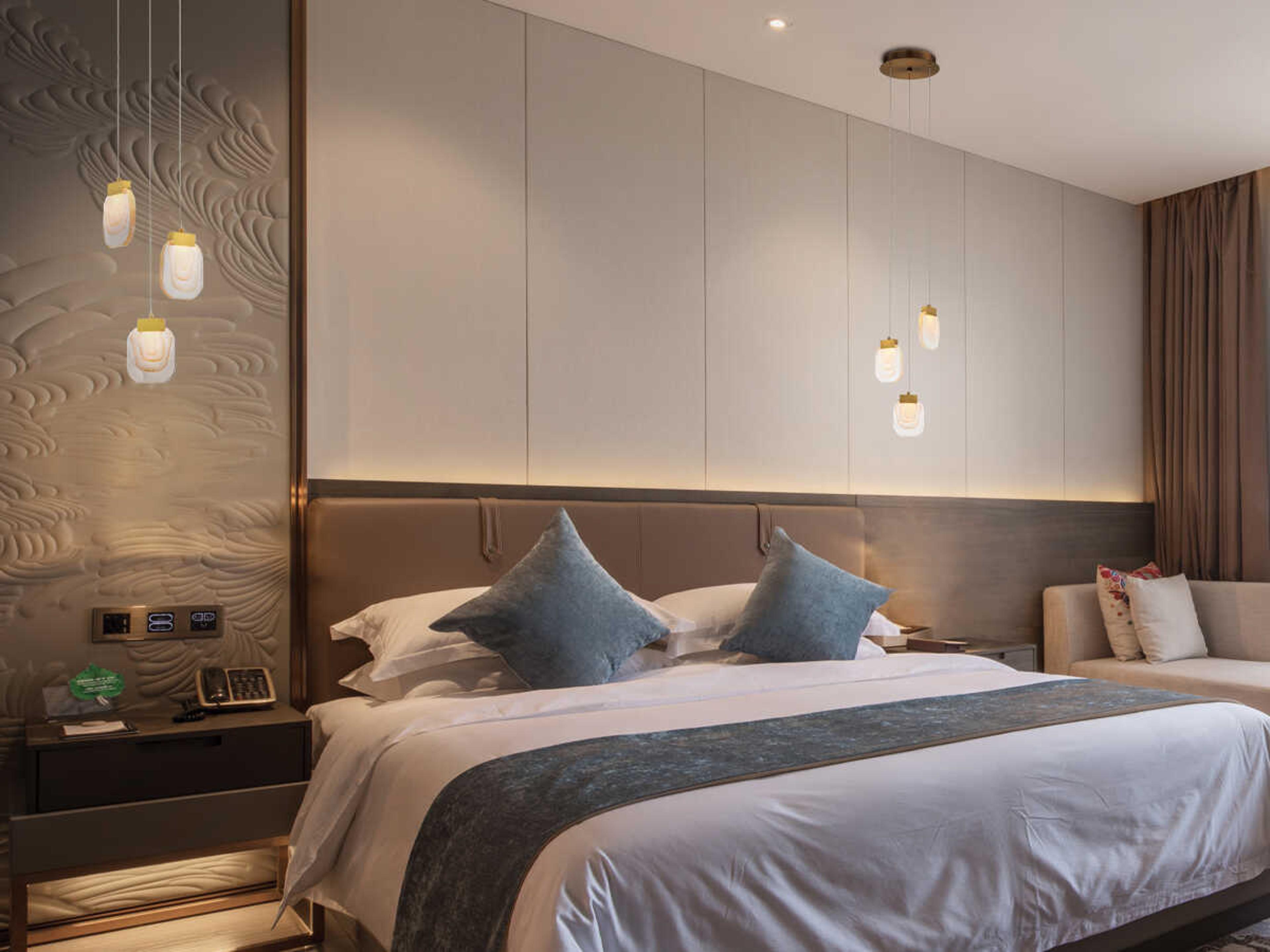 Eurofase Paget 3-Light Chrome Mini Pendant