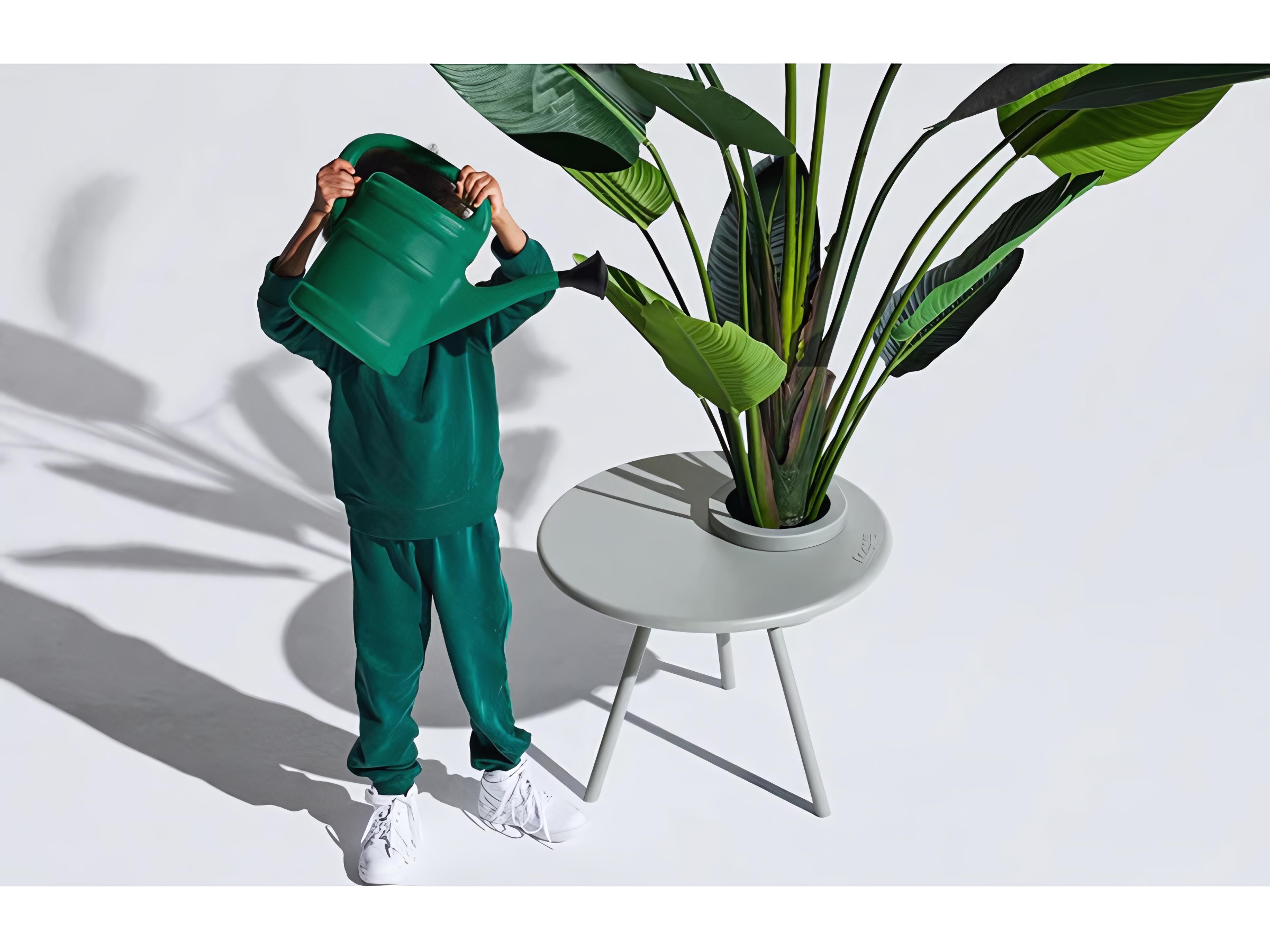 Fatboy Outdoor Bakkes Planter Table in Light Grey