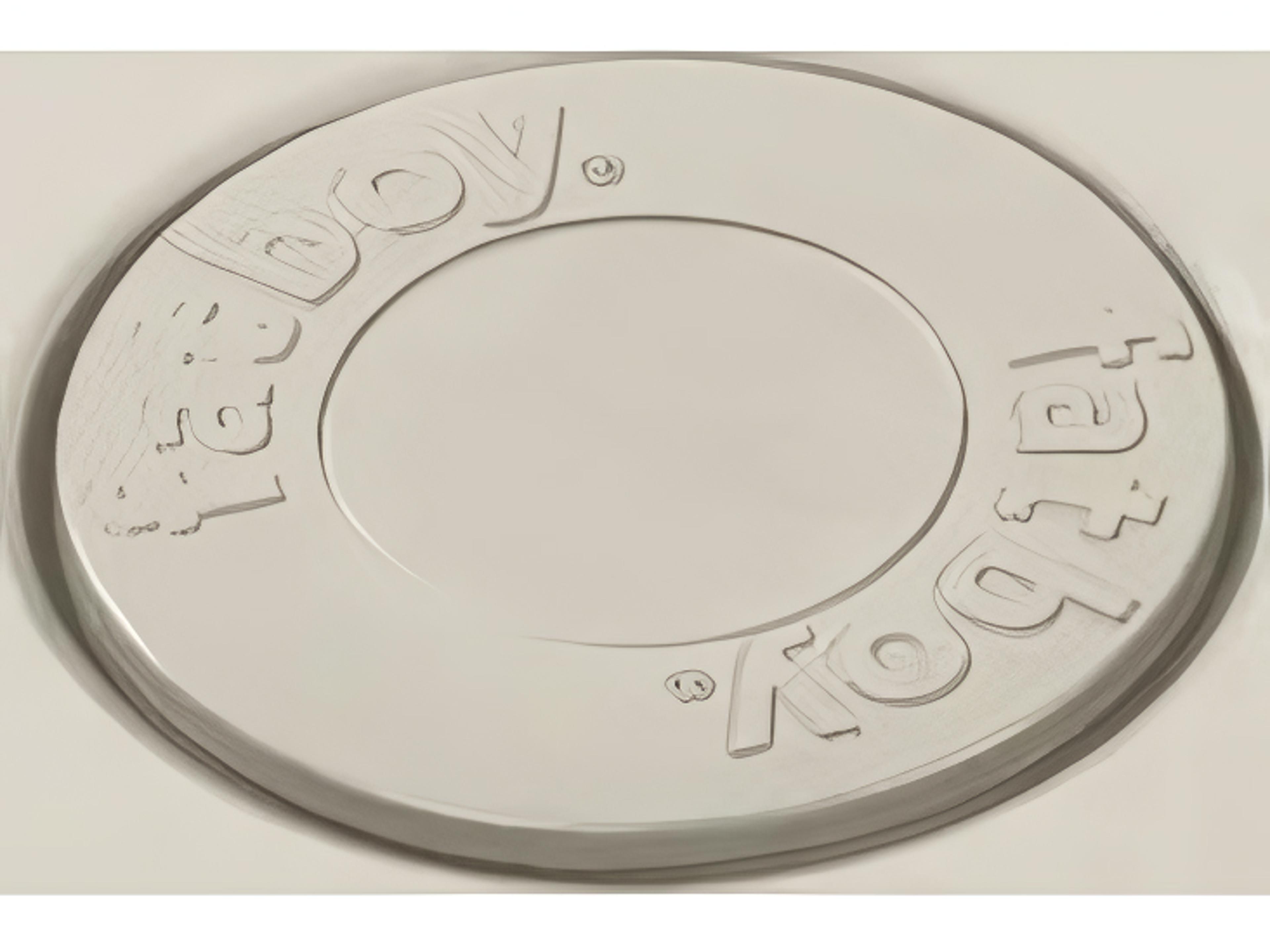 Fatboy Outdoor Toni 31.5" Round Bistro Table in in Desert