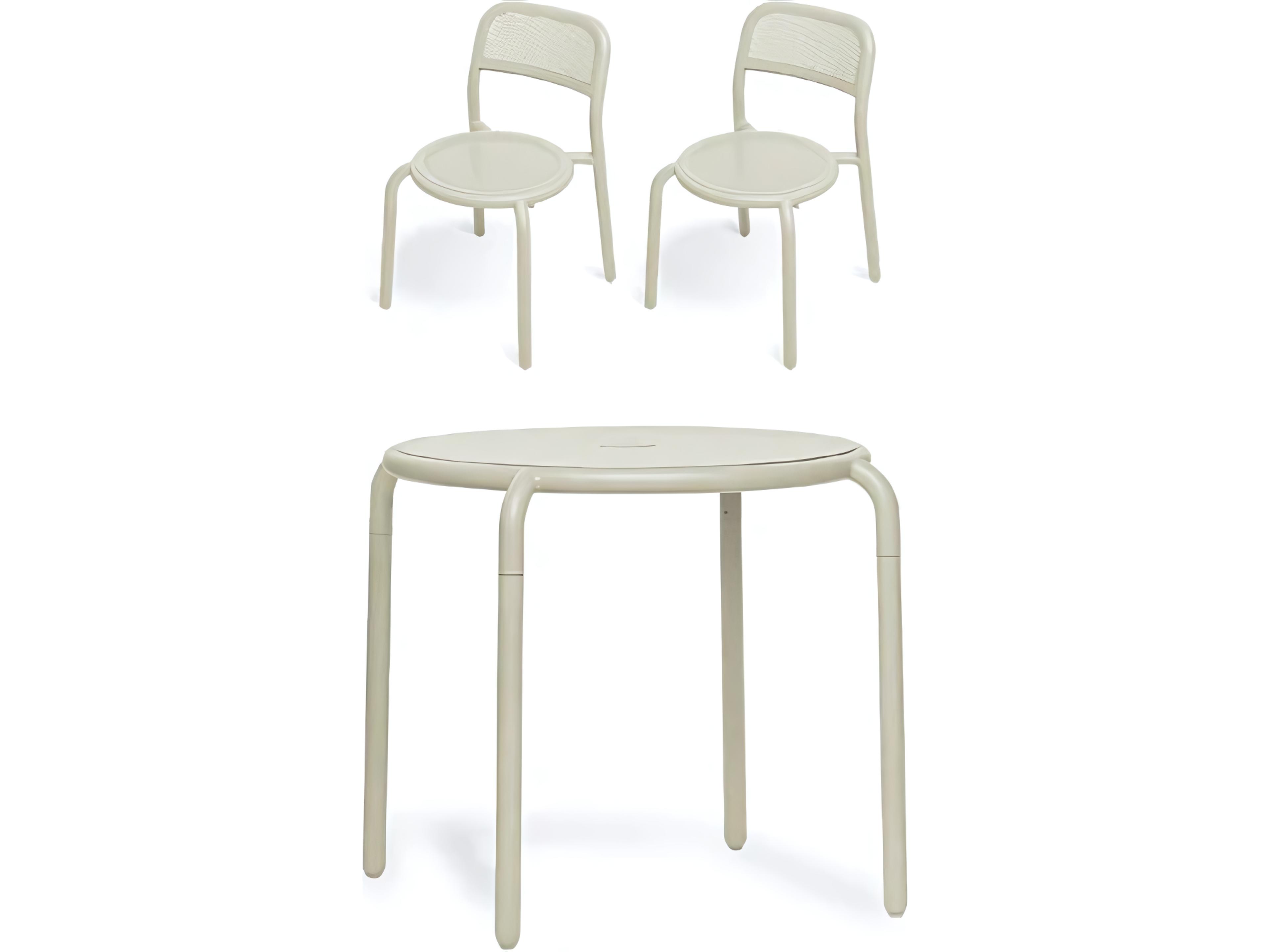 Toni Bistro Set in Desert