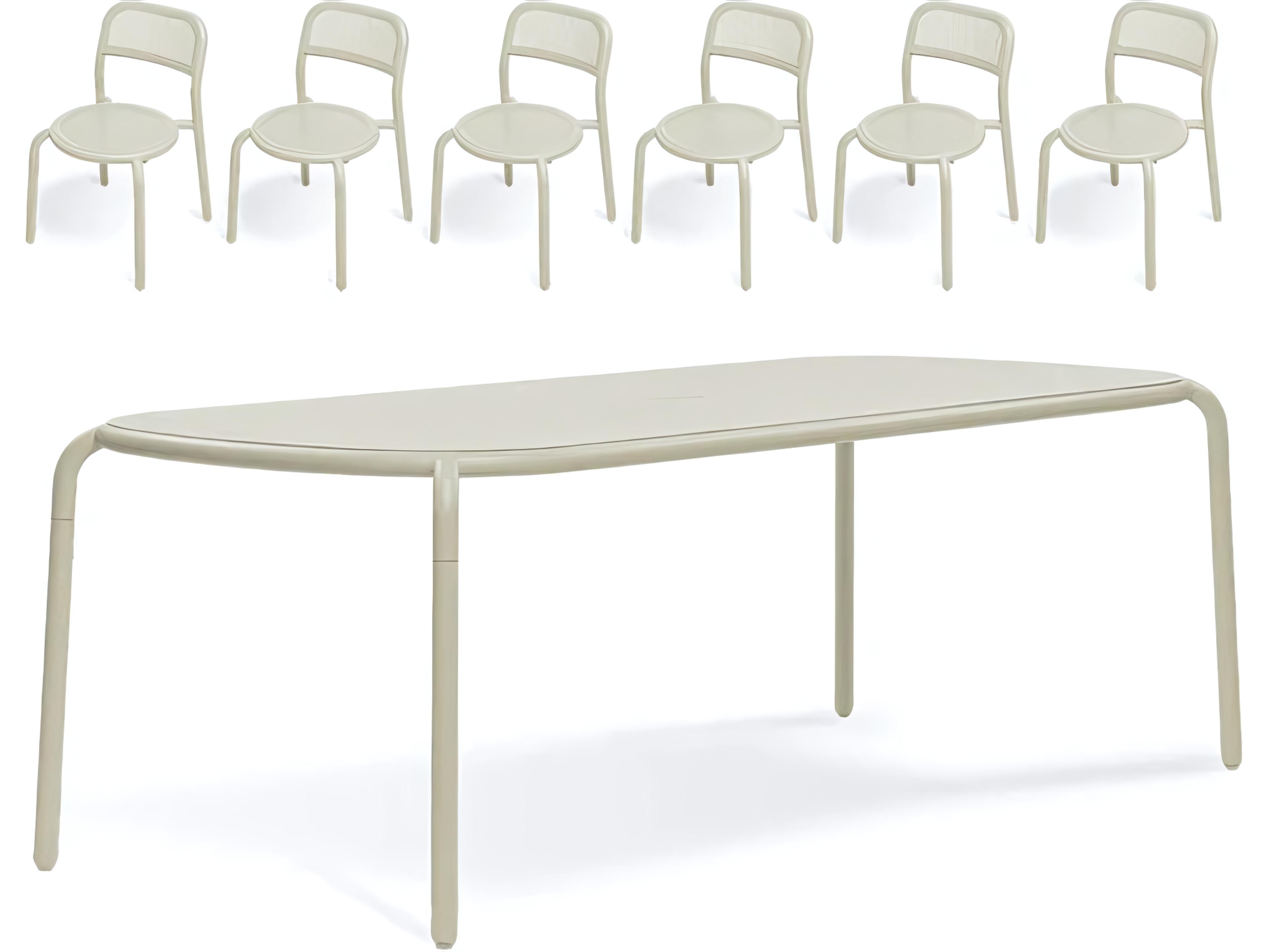 Toni Tablo Dining Set with Side Chairs in Desert