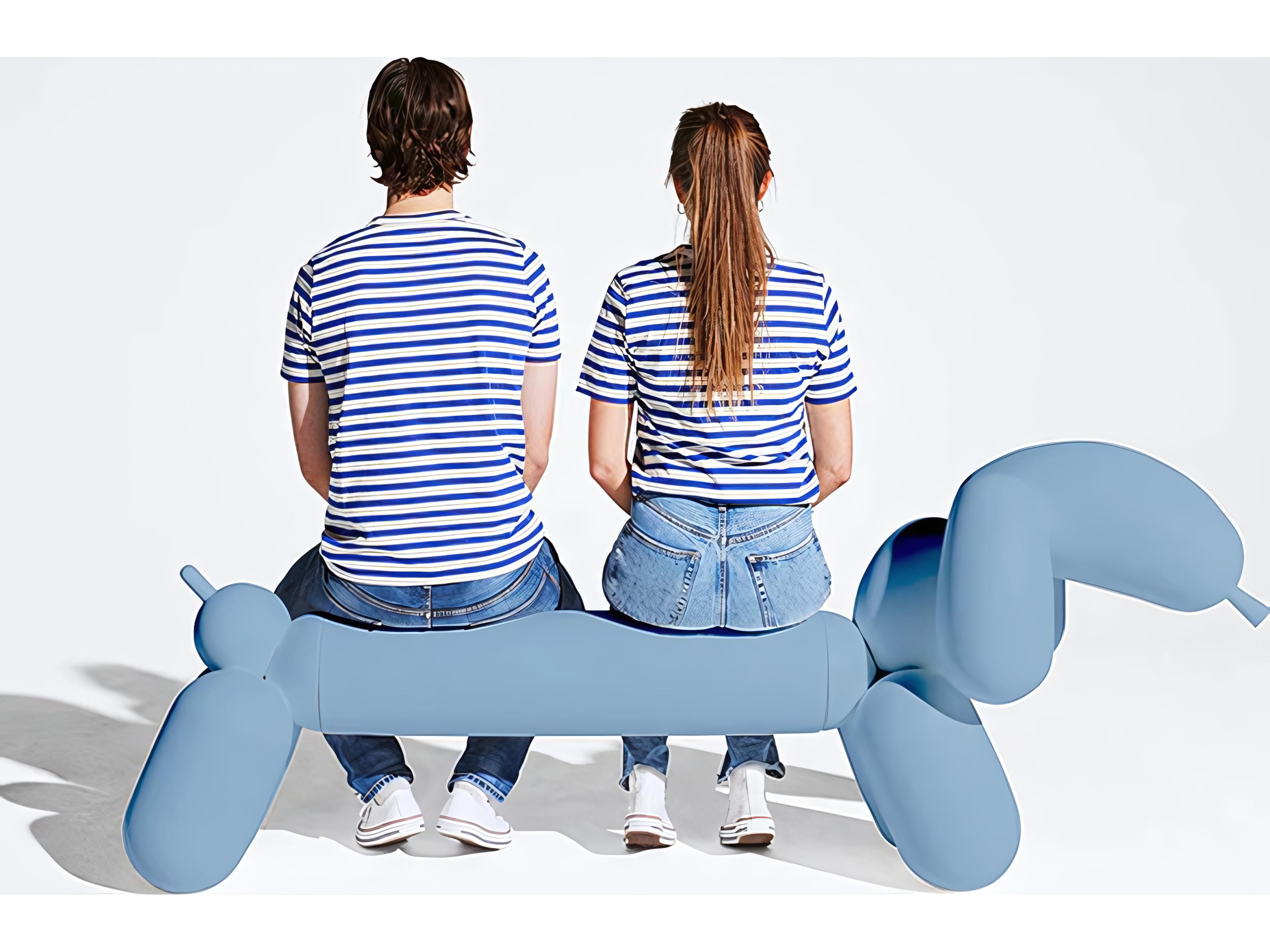 Fatboy Outdoor Attackle Bench in Rain