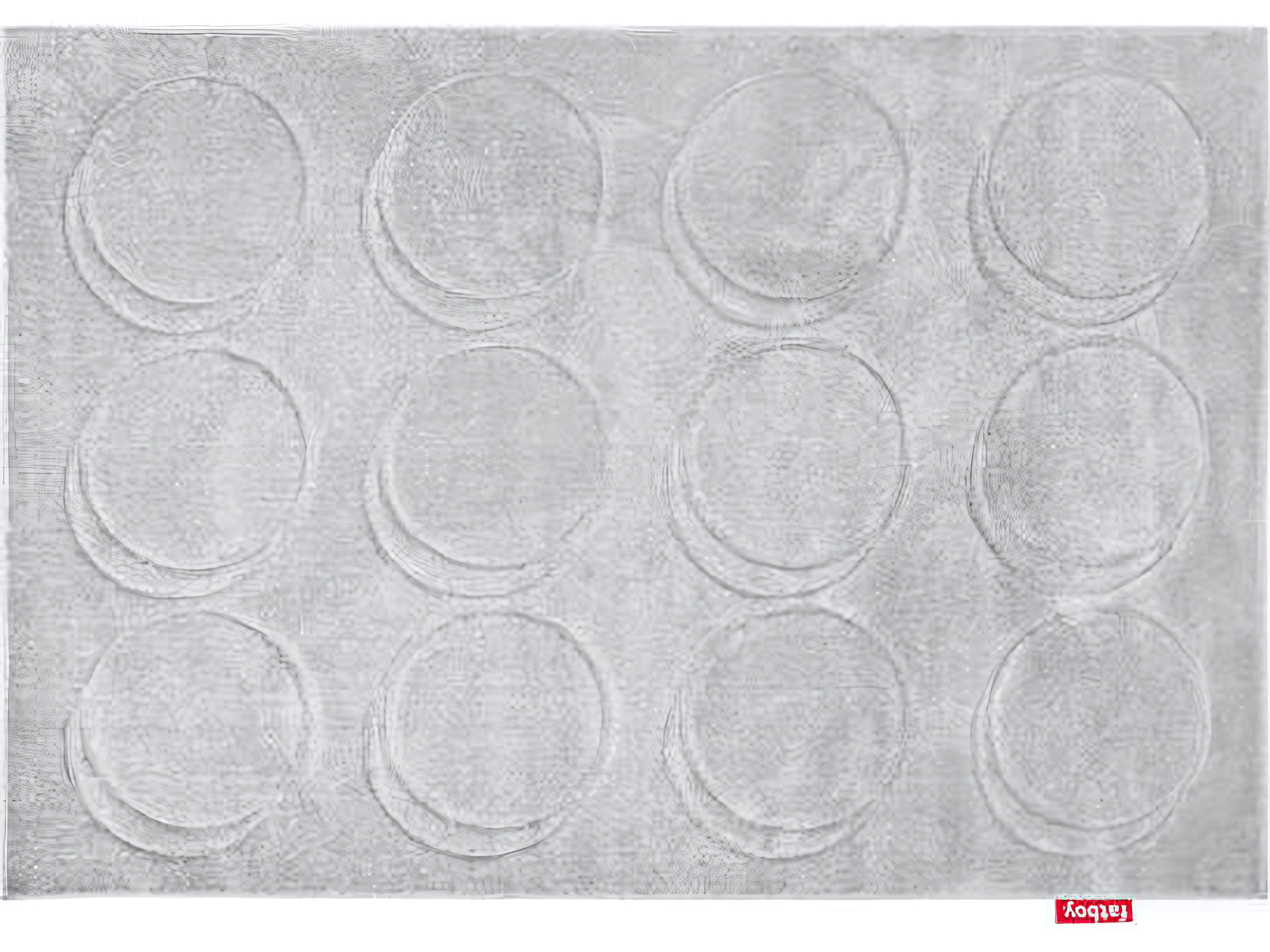 Dot Carpet in Cloudy Grey