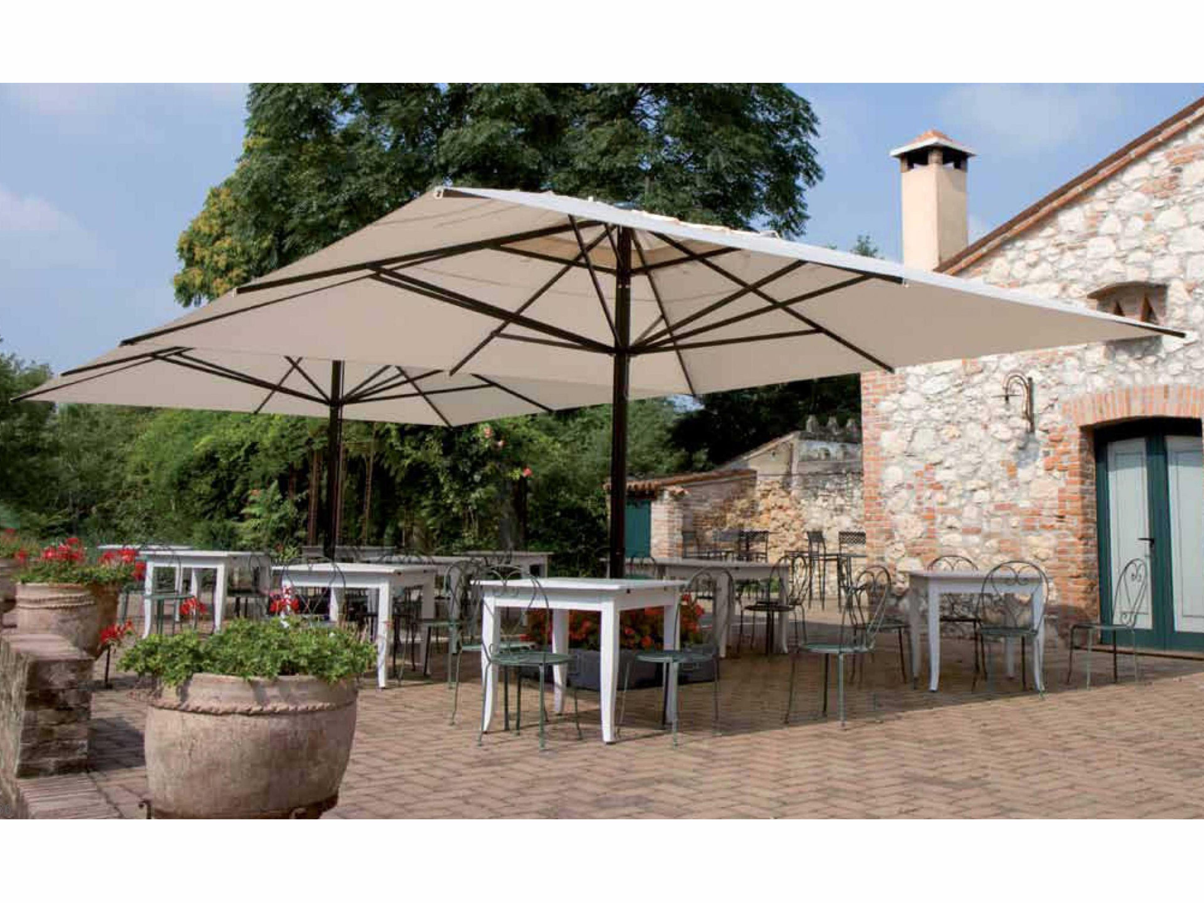 Fiberbuilt Outdoor Patio Umbrellas Euro - Venice Aluminum 16 Foot Square Manual Lift Outdoor Patio Umbrella